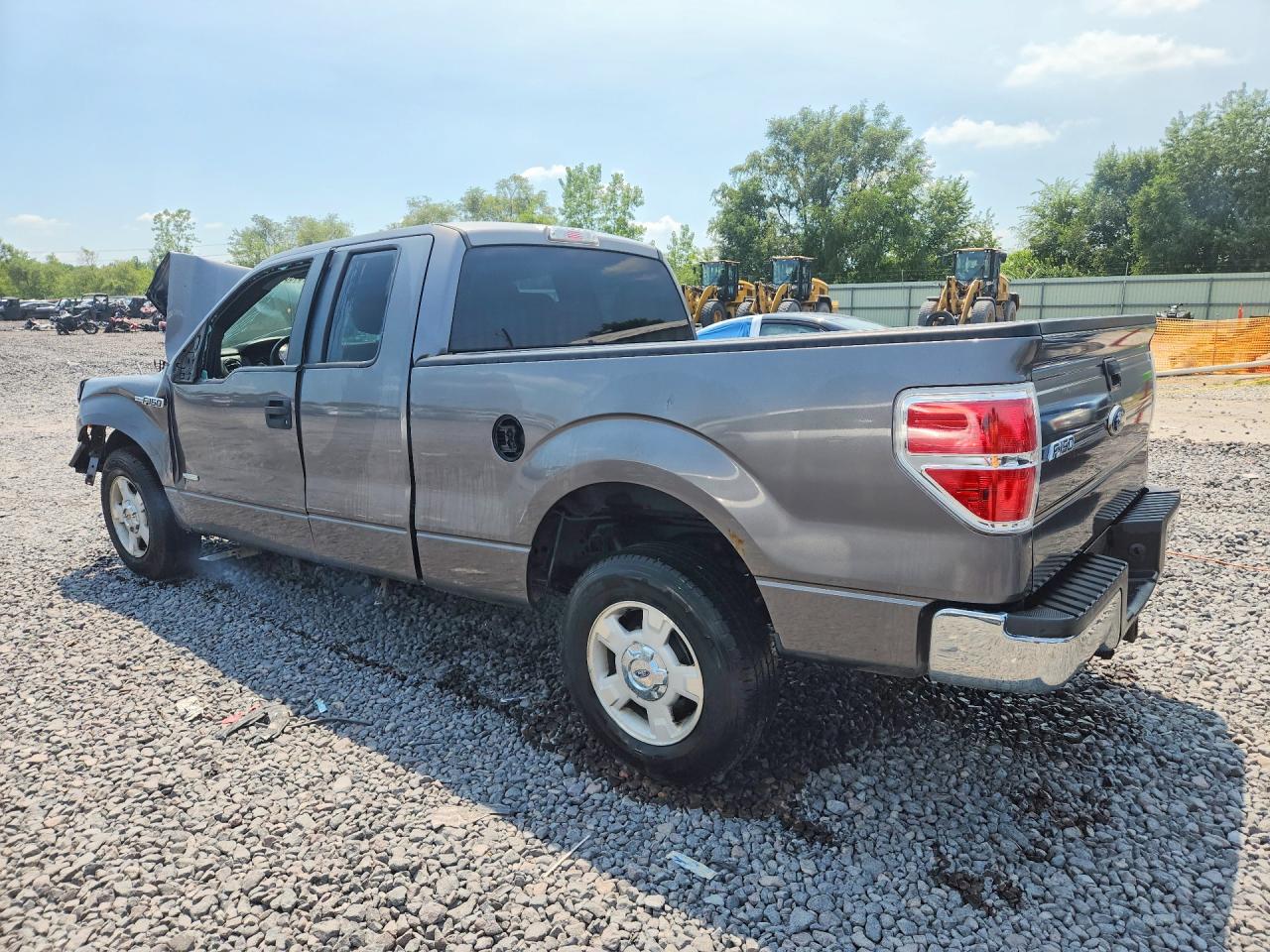 2012 Ford F150 Super Cab Silver vin: 1FTFX1CT6CFA82285