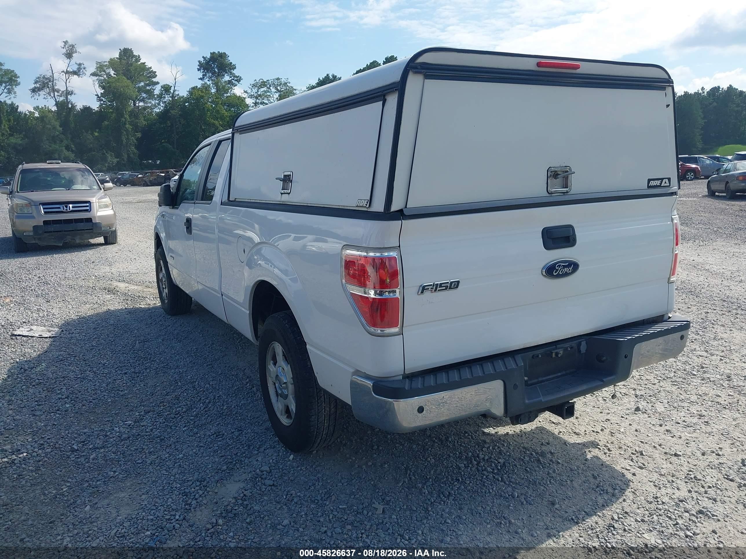 2014 Ford F-150 Xlt White vin: 1FTFX1CT6EFC19146