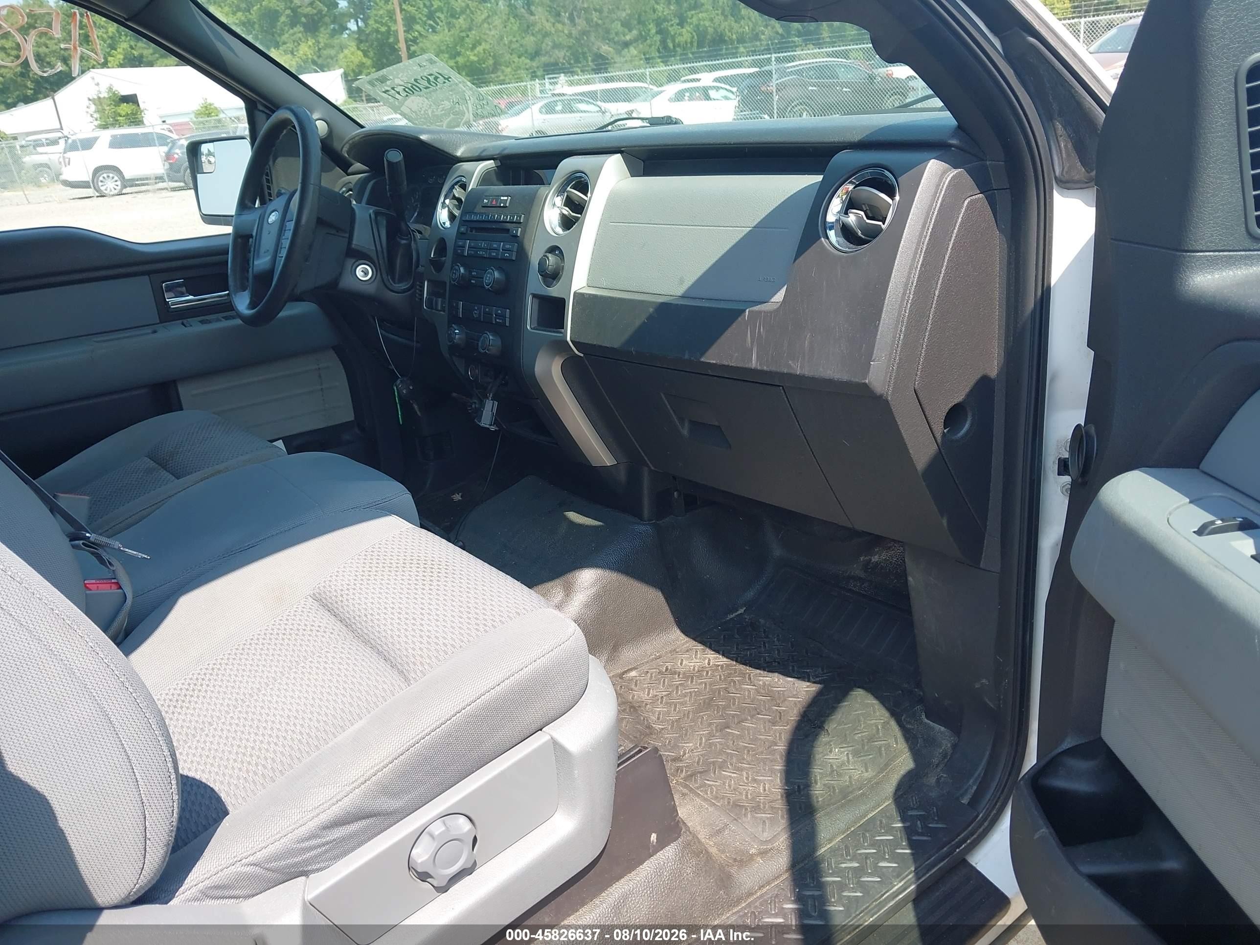 2014 Ford F-150 Xlt White vin: 1FTFX1CT6EFC19146