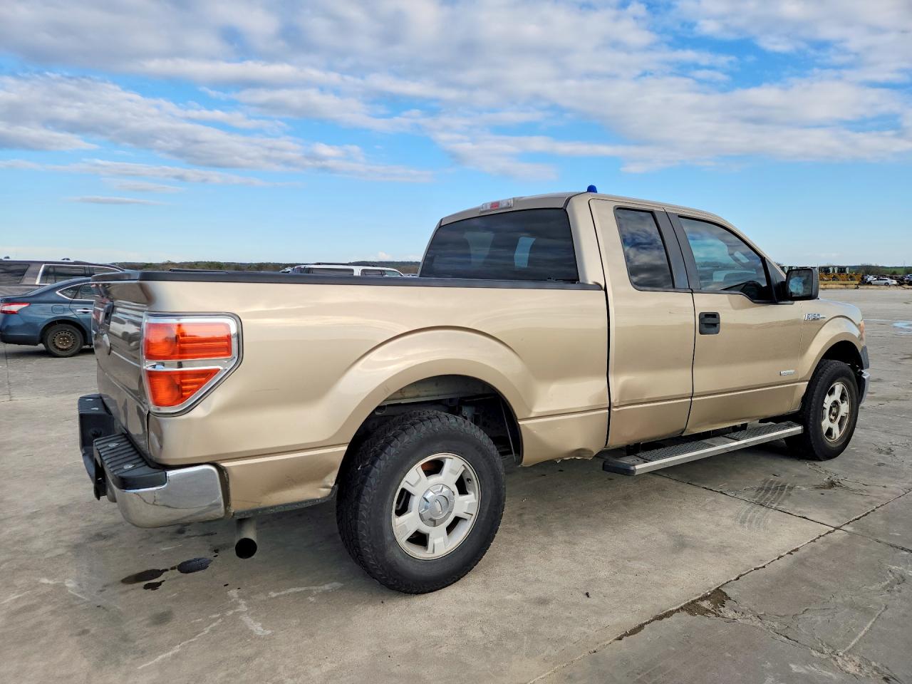 2012 Ford F150 Super Cab Beige vin: 1FTFX1CT7CFB25662