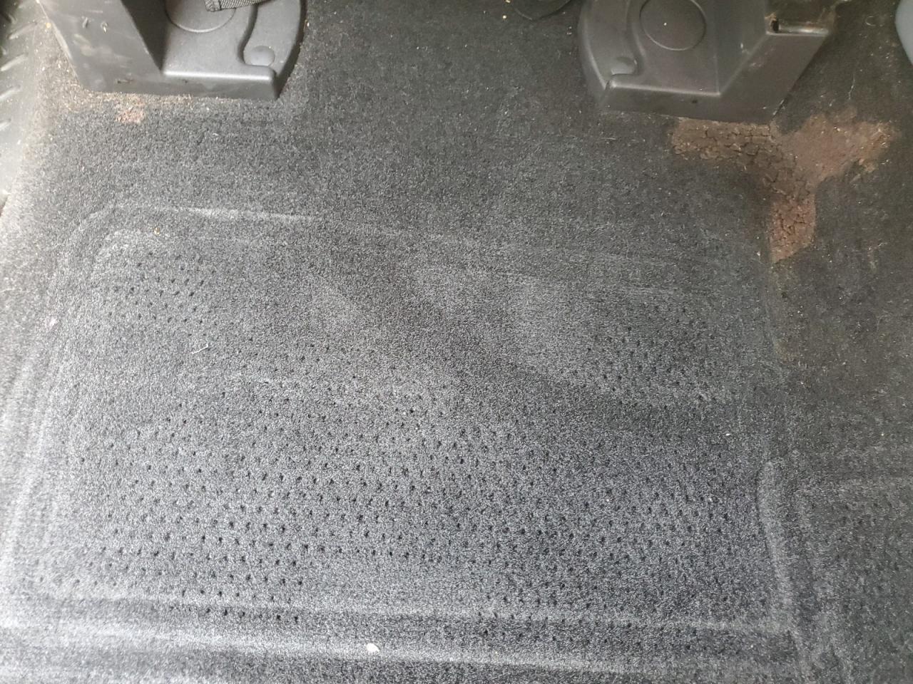2013 Ford F150 Super Cab White vin: 1FTFX1CT7DKF32955 Damage: Left Rear Carpet, Stained, Permanent