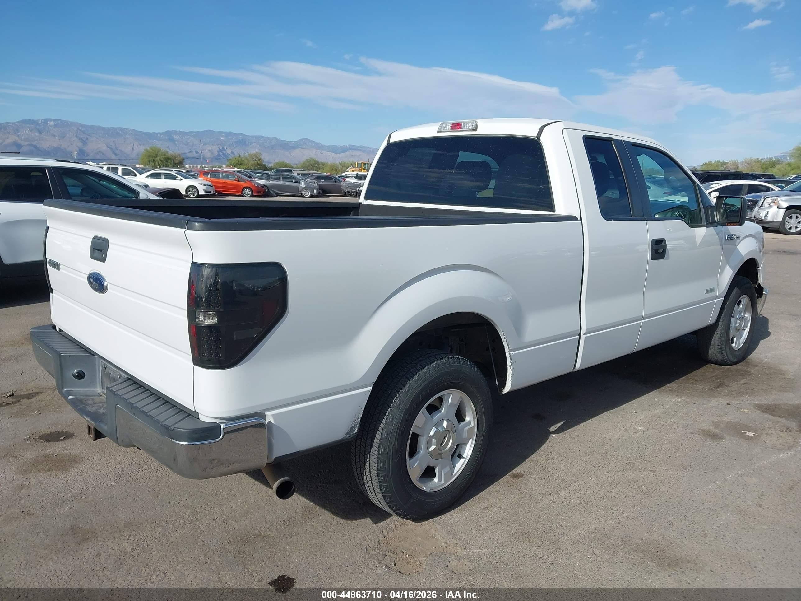 2012 Ford F-150 Xlt White vin: 1FTFX1CT9CFC36133