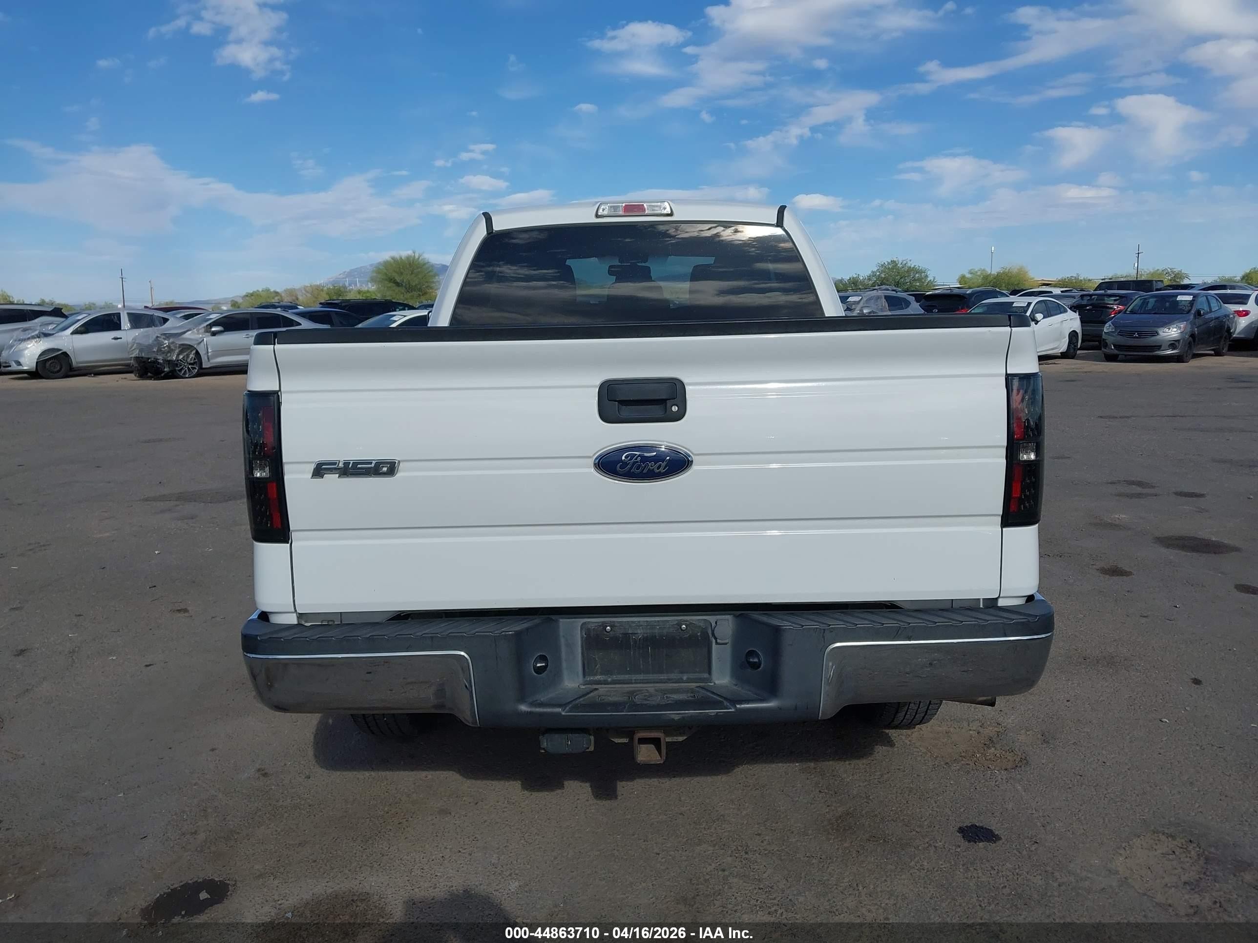 2012 Ford F-150 Xlt White vin: 1FTFX1CT9CFC36133