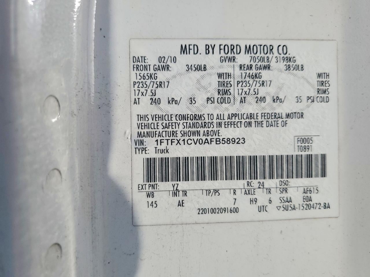2010 Ford F150 Super Cab White vin: 1FTFX1CV0AFB58923