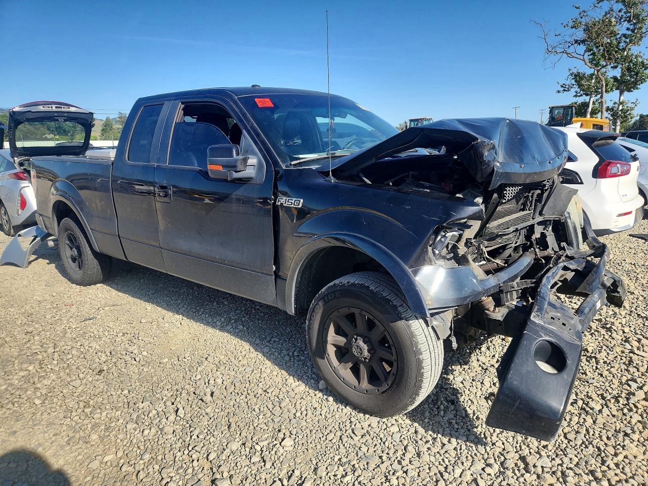 2010 Ford F150 Super Cab Black vin: 1FTFX1CV2AKE15040