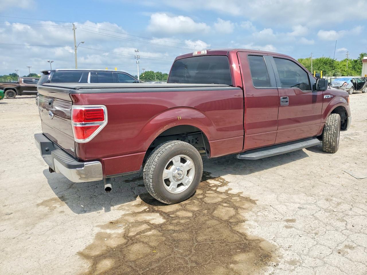 2010 Ford F150 Super Cab Maroon vin: 1FTFX1CV3AFC10349