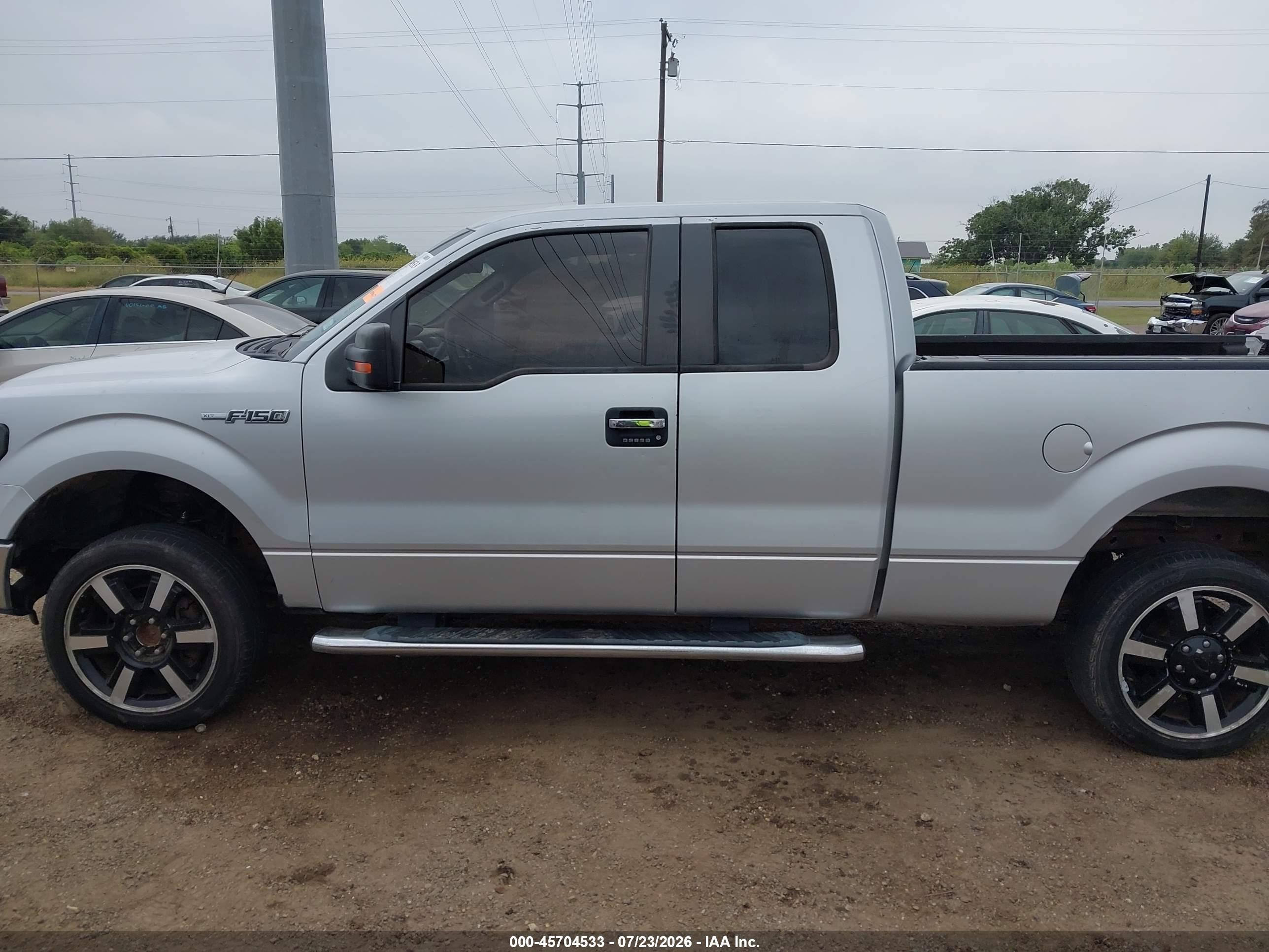 2010 Ford F-150 Fx2 Sport/lariat/xl/xlt Silver vin: 1FTFX1CV8AKE05015