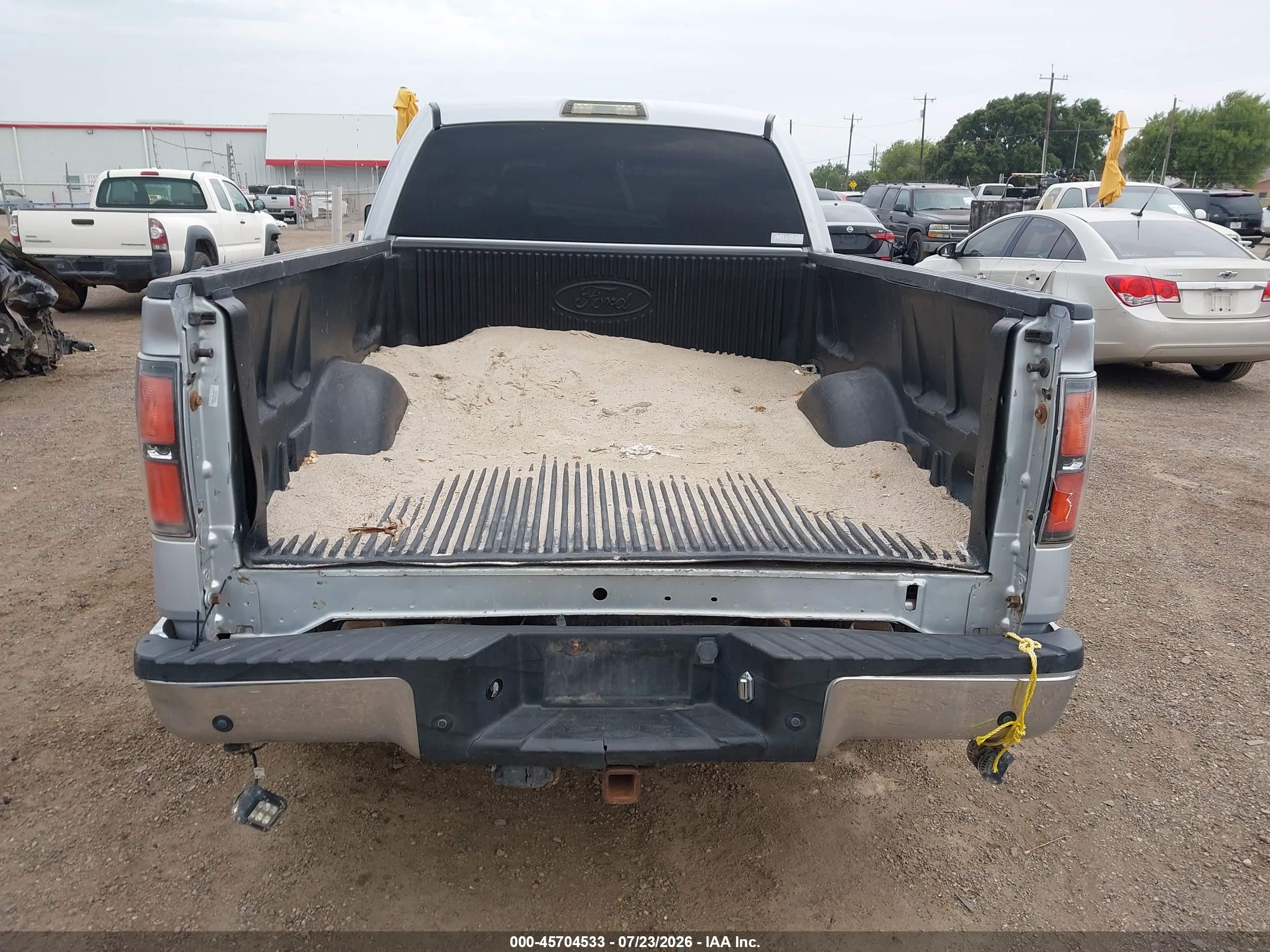 2010 Ford F-150 Fx2 Sport/lariat/xl/xlt Silver vin: 1FTFX1CV8AKE05015