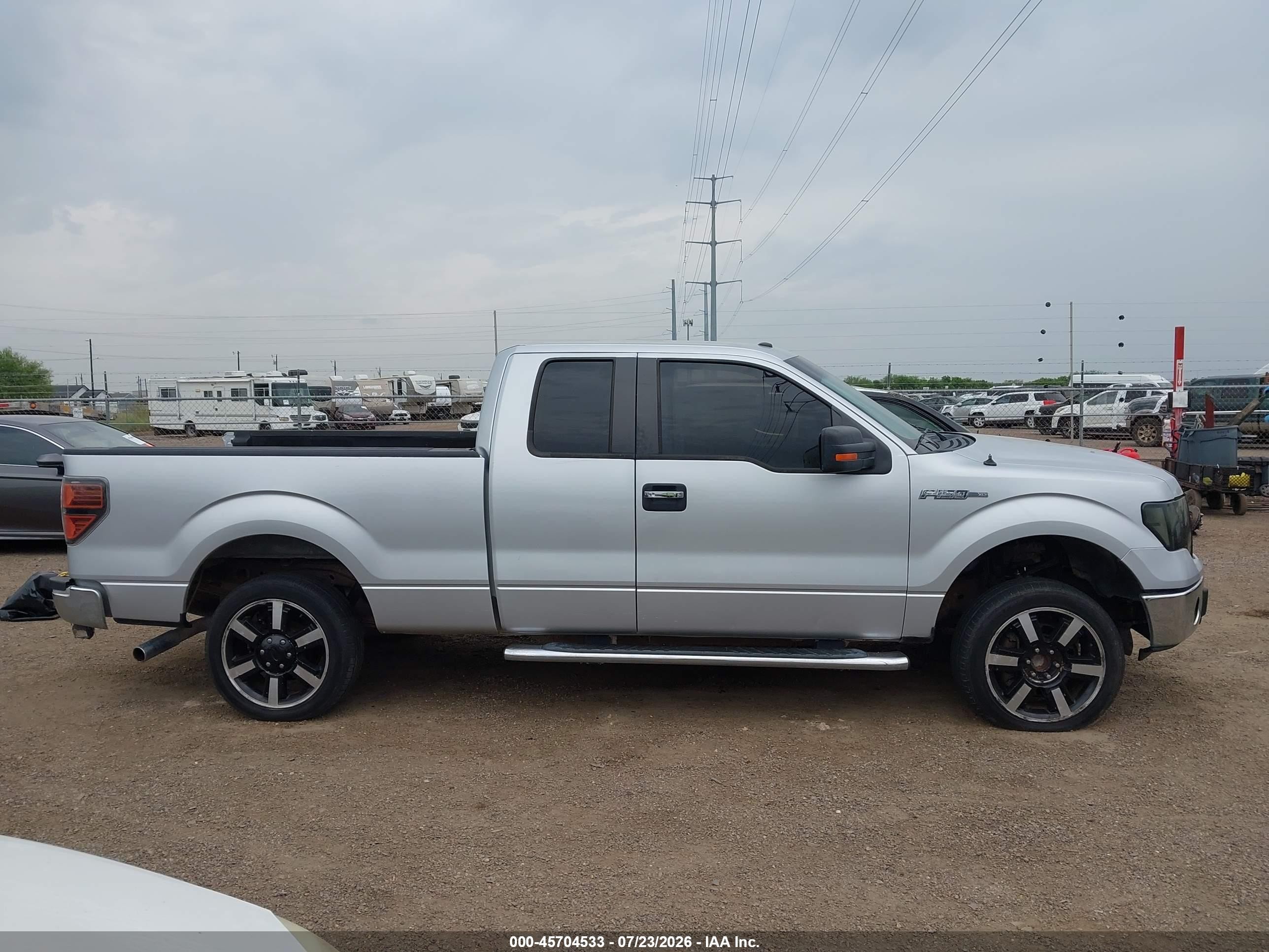 2010 Ford F-150 Fx2 Sport/lariat/xl/xlt Silver vin: 1FTFX1CV8AKE05015