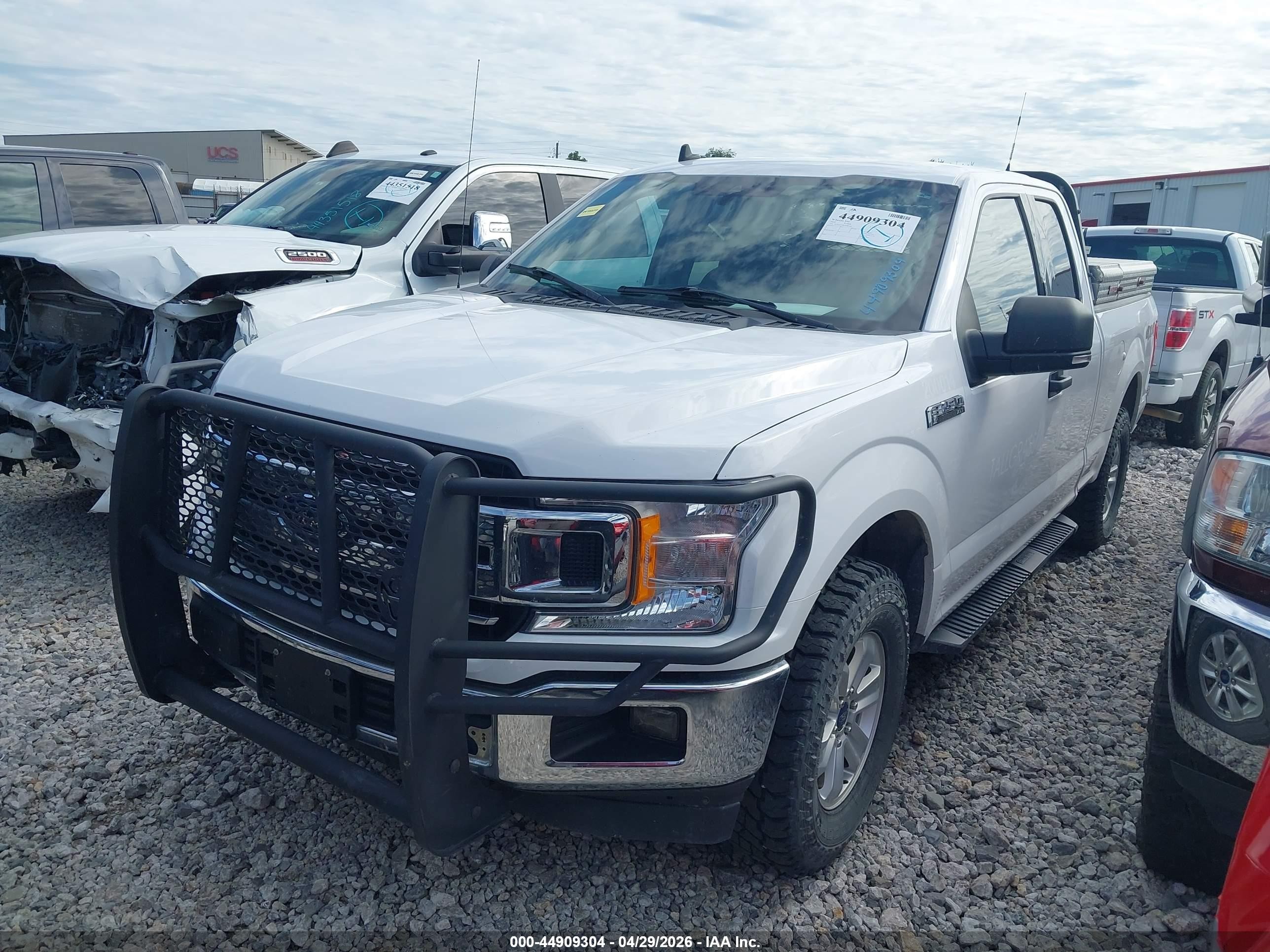 2020 Ford F-150 Xlt Белый vin: 1FTFX1E50LKD83382