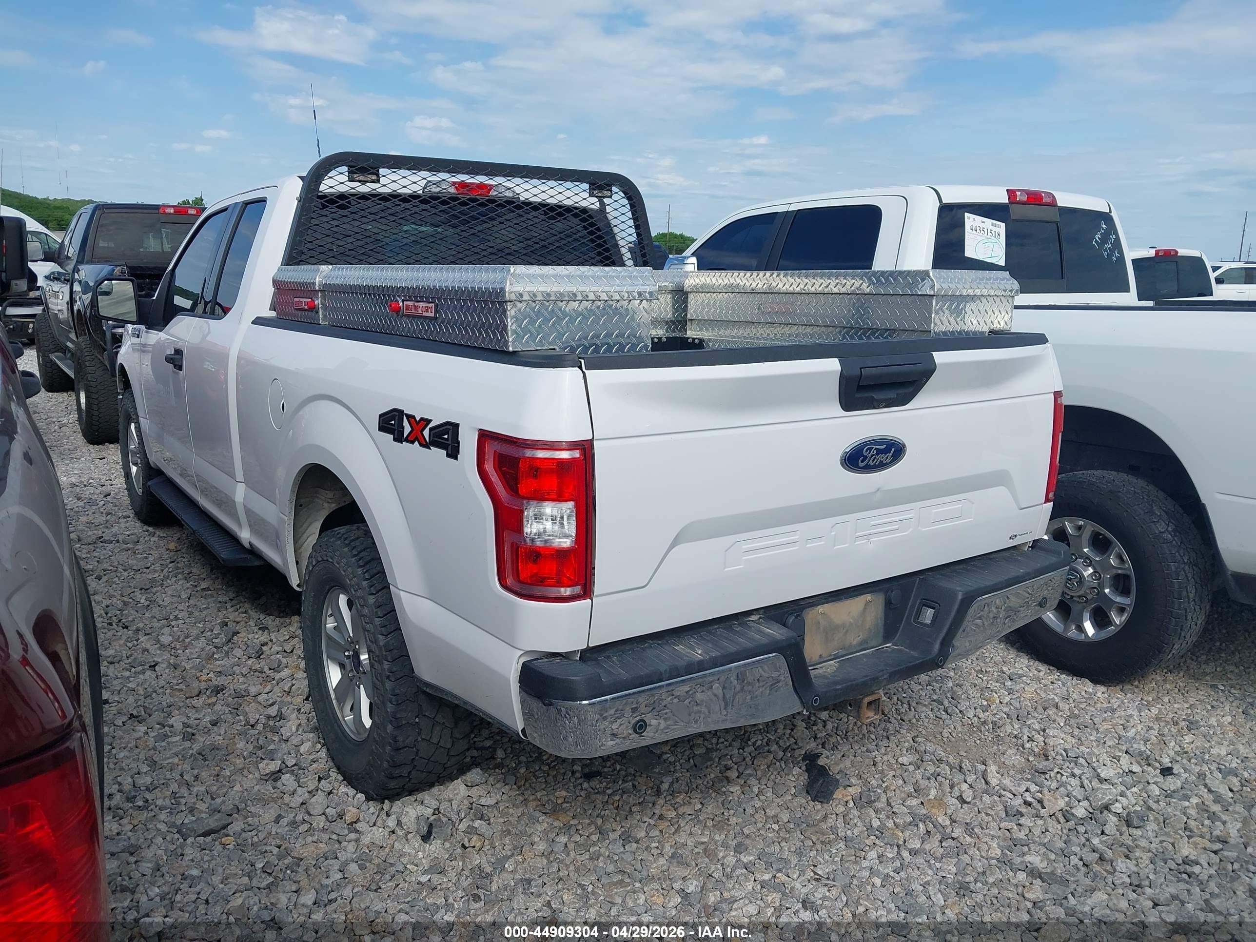 2020 Ford F-150 Xlt Белый vin: 1FTFX1E50LKD83382