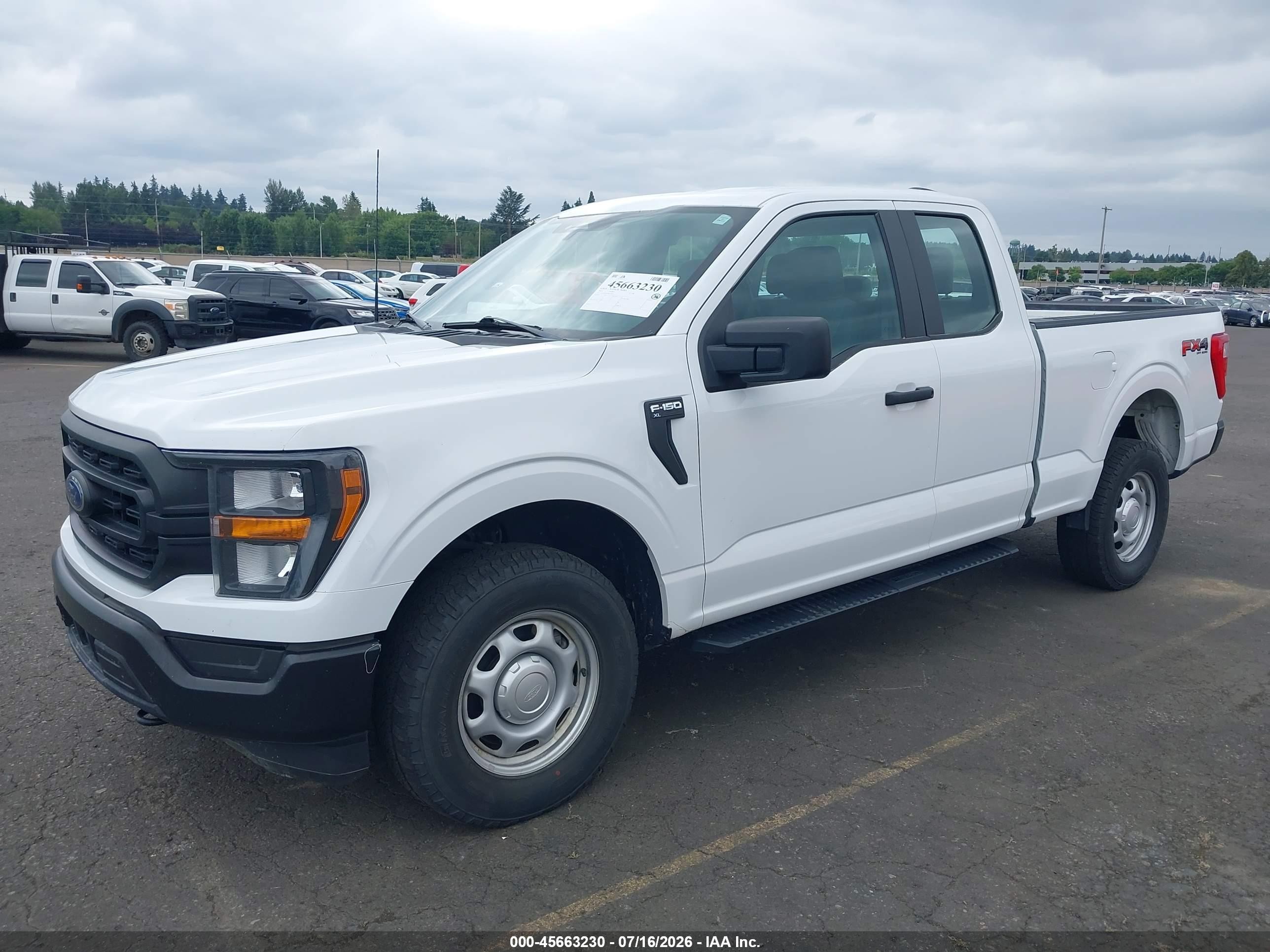2023 Ford F-150 Xl Белый vin: 1FTFX1E54PKF16635