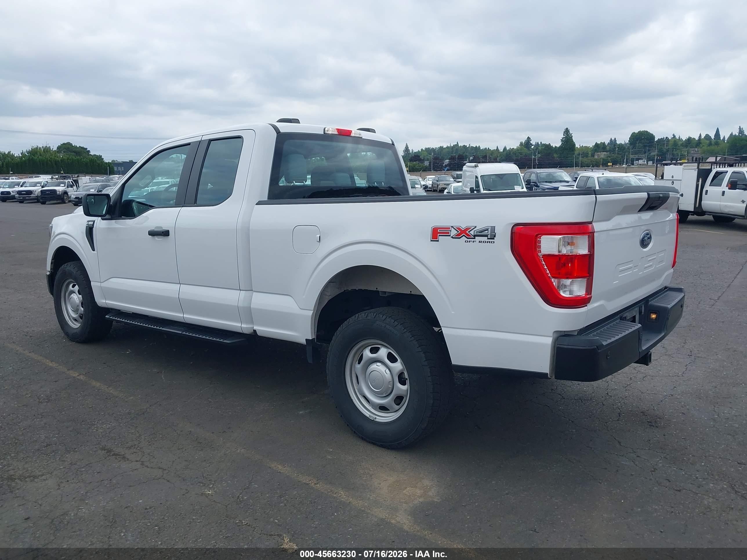 2023 Ford F-150 Xl Белый vin: 1FTFX1E54PKF16635