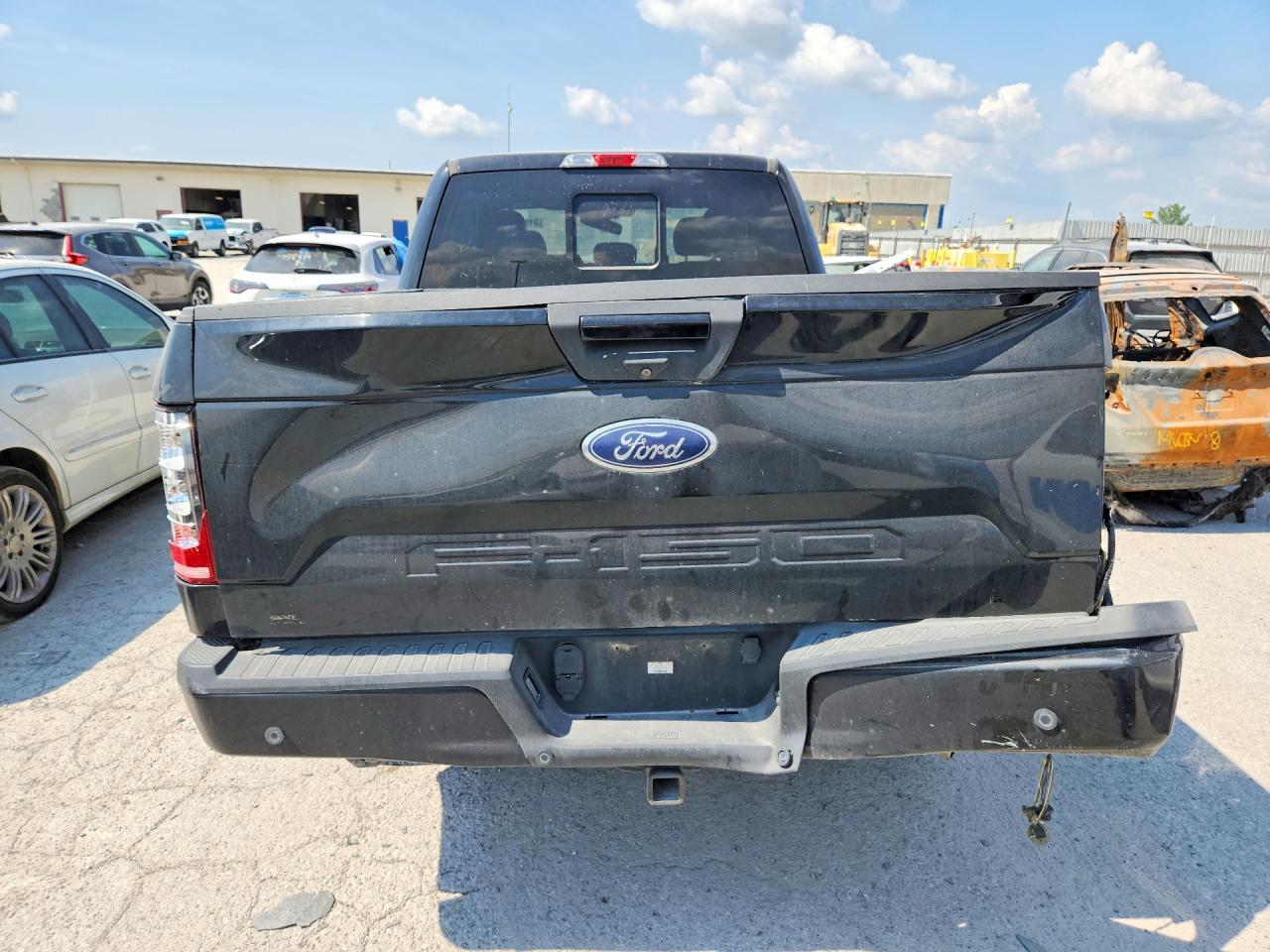 2018 Ford F150 Super Cab Black vin: 1FTFX1E55JKG12023