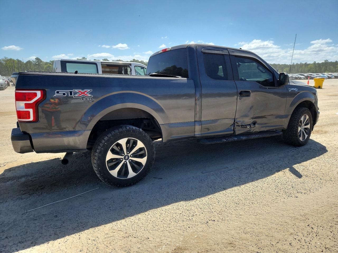 2020 Ford F150 Super Cab Серый vin: 1FTFX1E55LKE17610