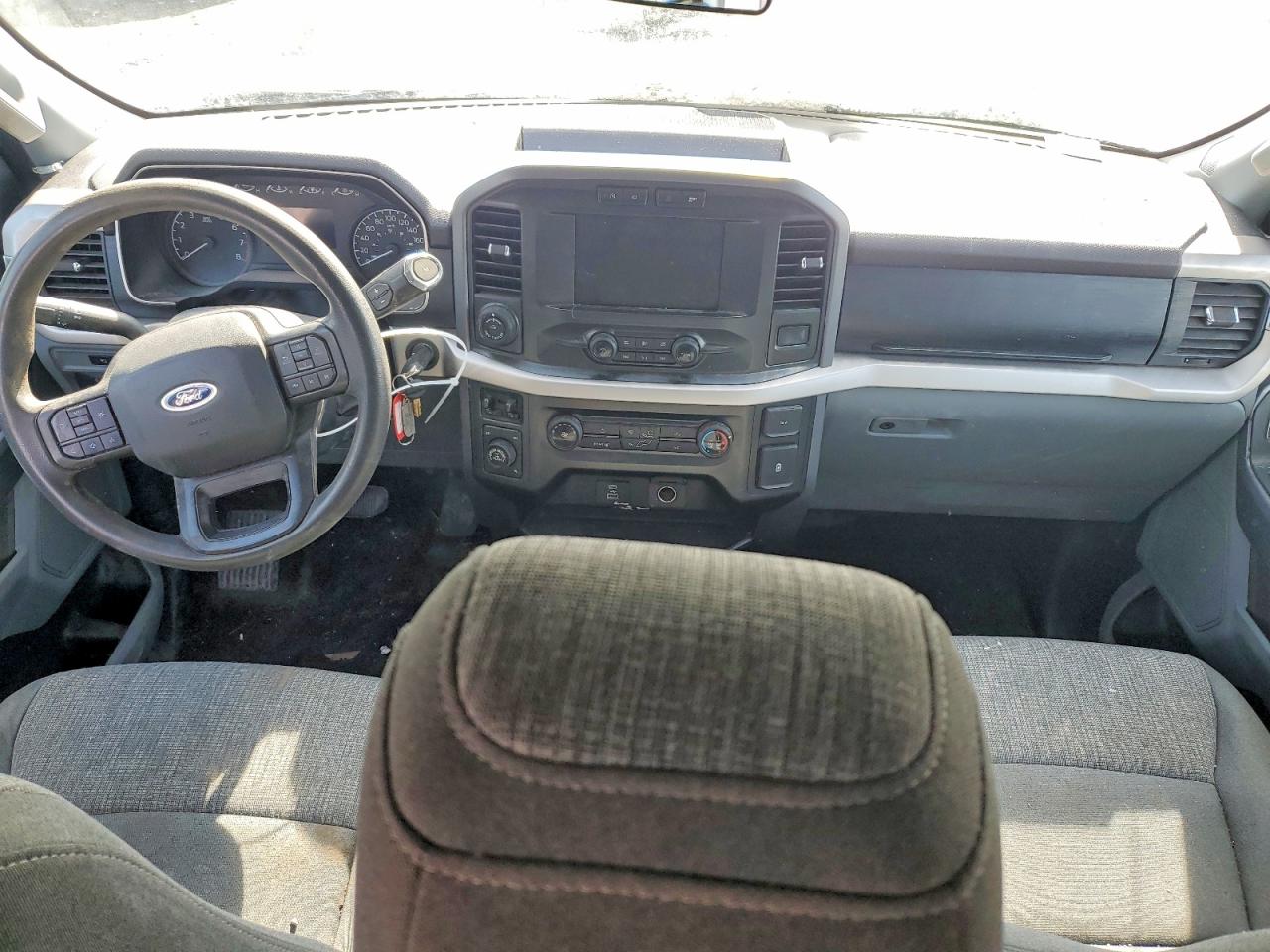 2021 Ford F150 Super Cab White vin: 1FTFX1E5XMKD10537