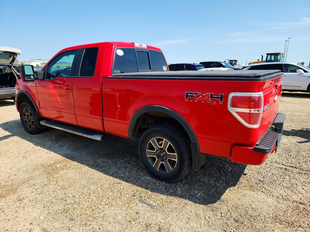 2011 Ford F150 Super Cab Red vin: 1FTFX1EF0BFC24118