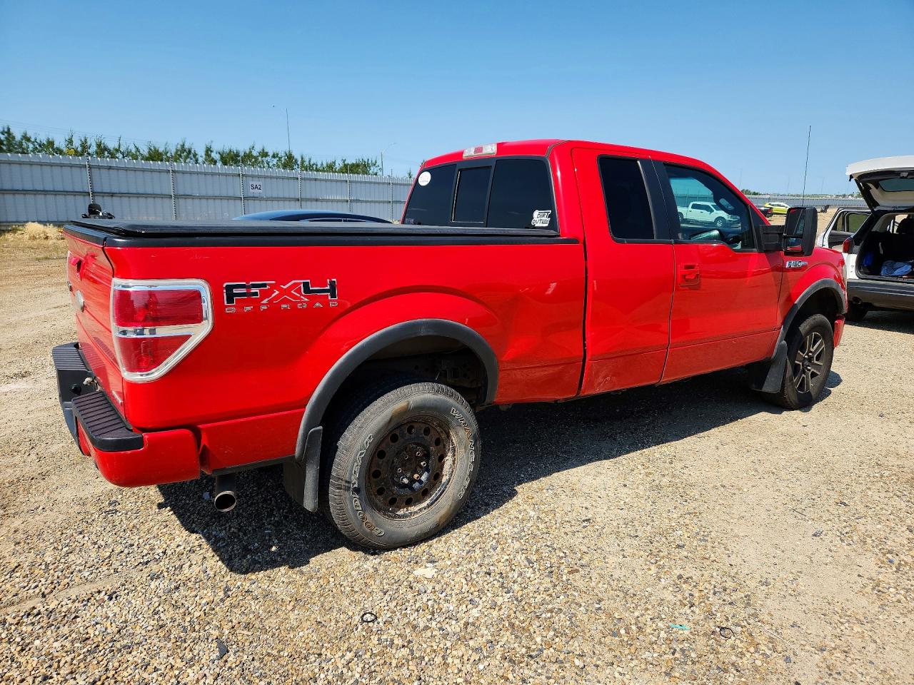 2011 Ford F150 Super Cab Red vin: 1FTFX1EF0BFC24118
