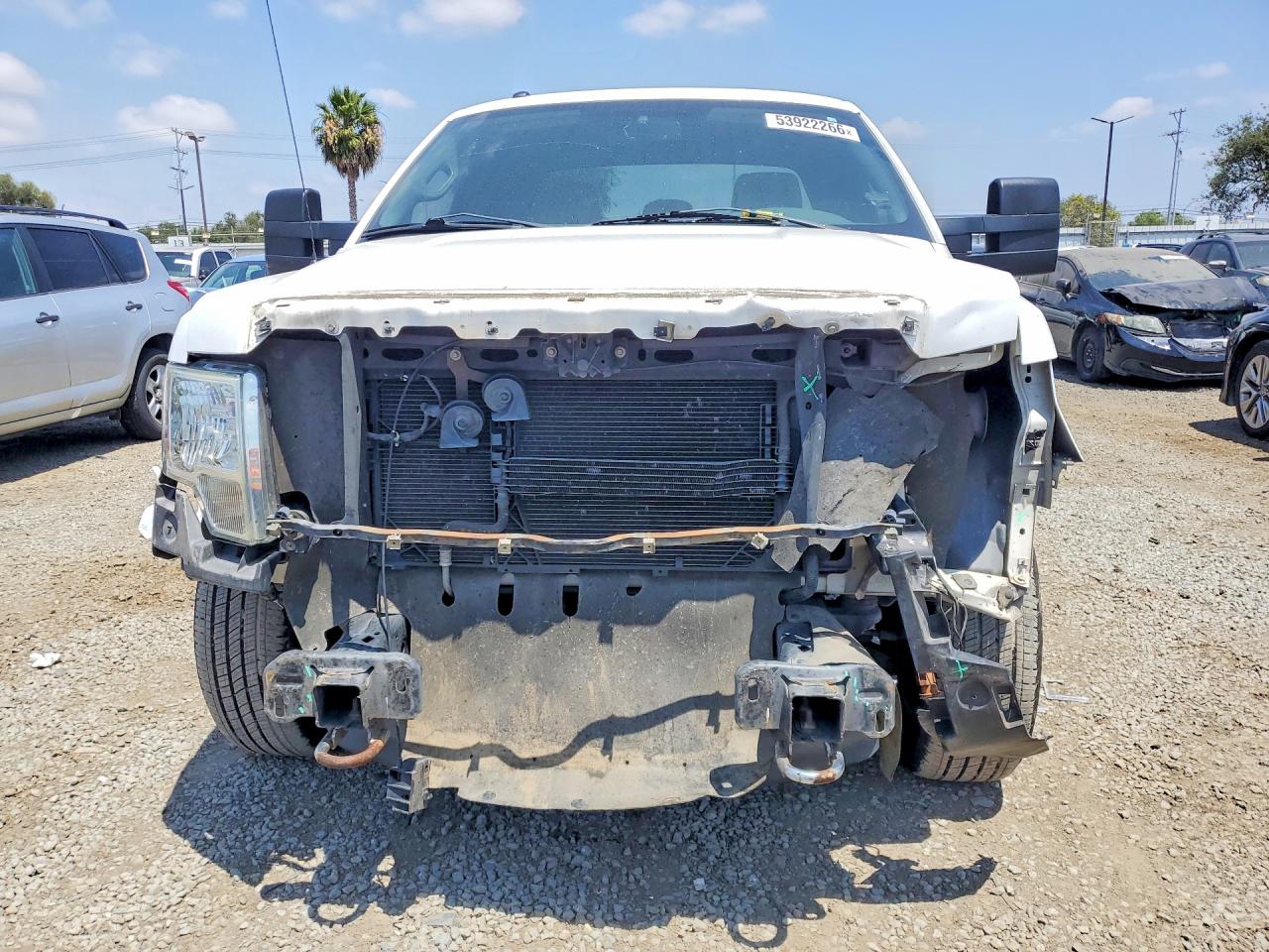 2011 Ford F150 Super Cab White vin: 1FTFX1EF0BFD42623
