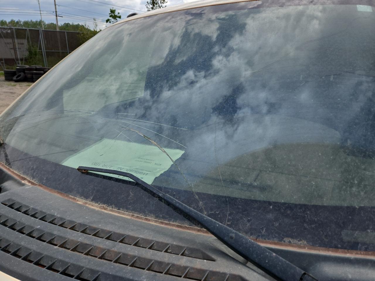 2012 Ford F150 Super Cab Белый vin: 1FTFX1EF0CFA15494 Damage: Windshield, Broken, Replacement Required