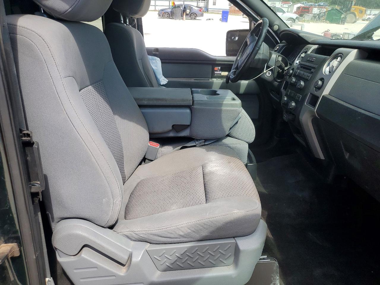 2012 Ford F150 Super Cab Charcoal vin: 1FTFX1EF0CFB84494