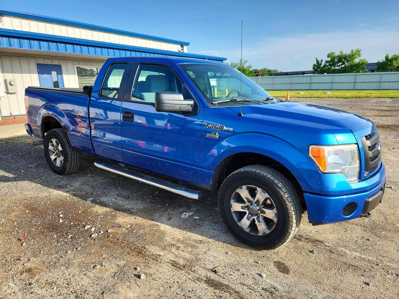 2012 Ford F150 Super Cab Blue vin: 1FTFX1EF0CFB85127