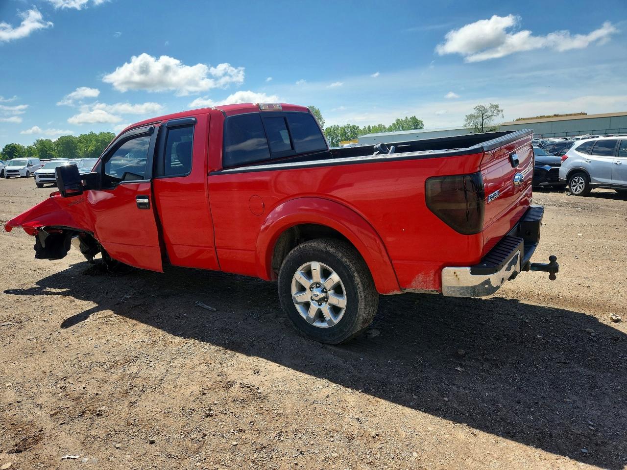 2013 Ford F150 Super Cab Красный vin: 1FTFX1EF0DFB51626