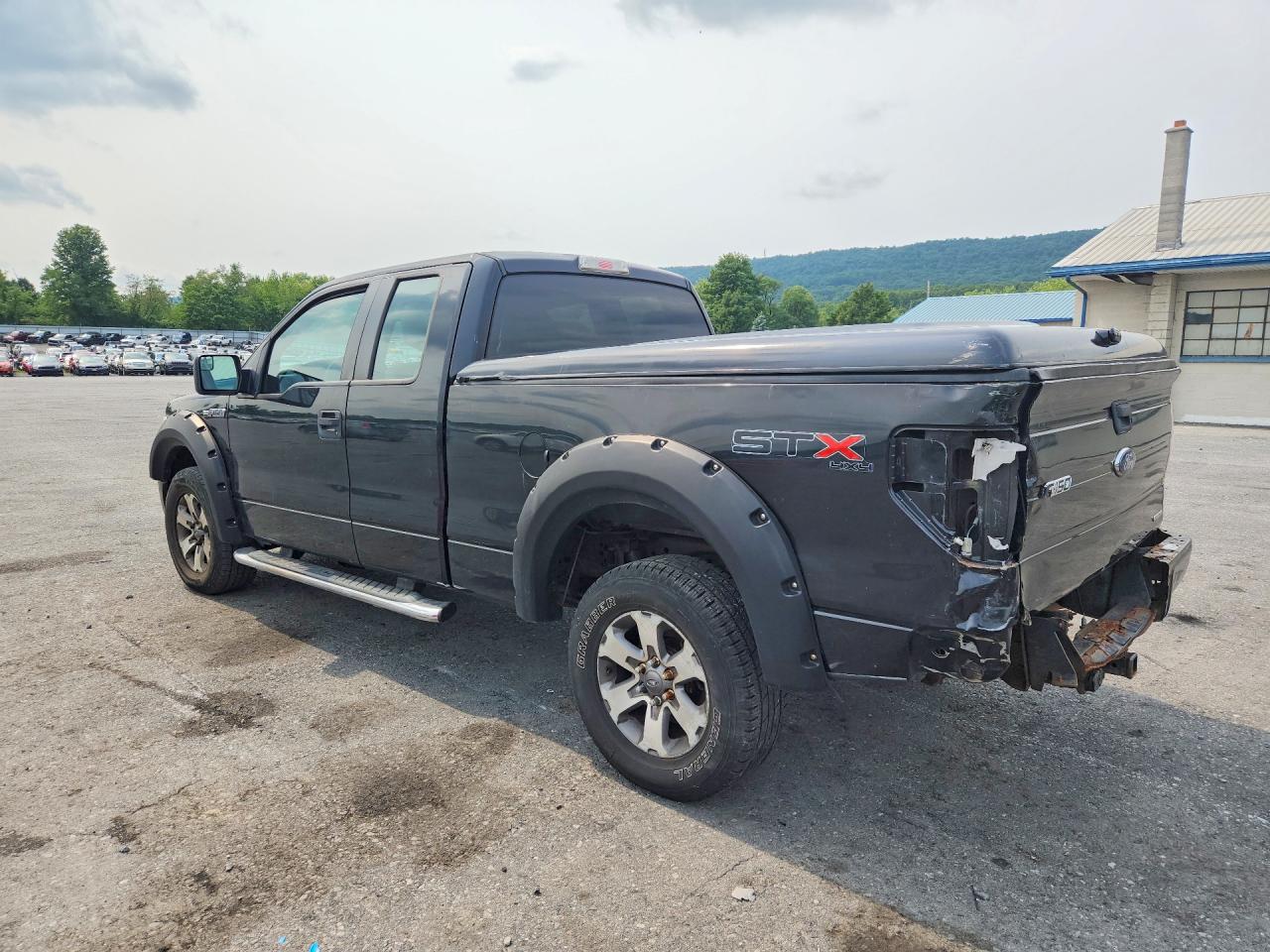 2013 Ford F150 Super Cab Black vin: 1FTFX1EF0DFC75301