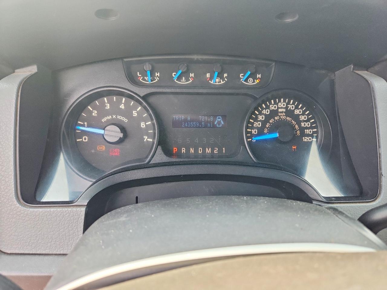 2013 Ford F150 Super Cab Black vin: 1FTFX1EF0DFC75301