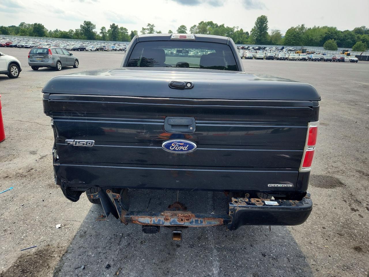2013 Ford F150 Super Cab Black vin: 1FTFX1EF0DFC75301