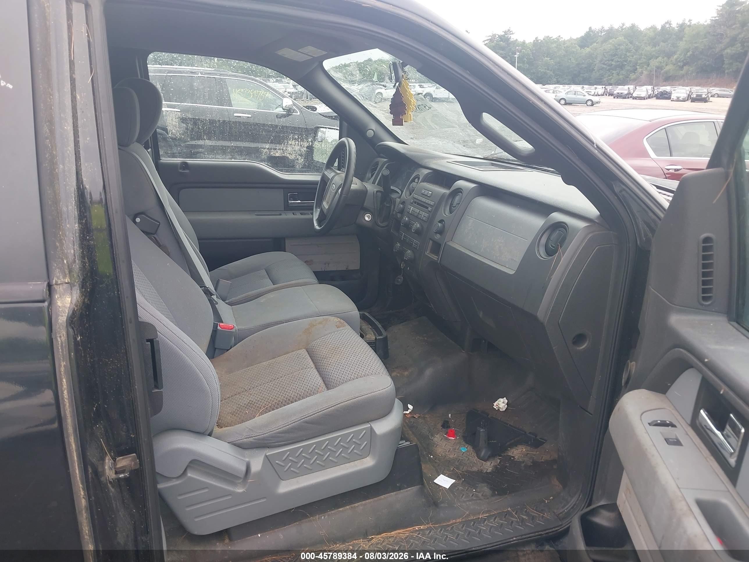 2013 Ford F-150 Stx Black vin: 1FTFX1EF0DKD57049