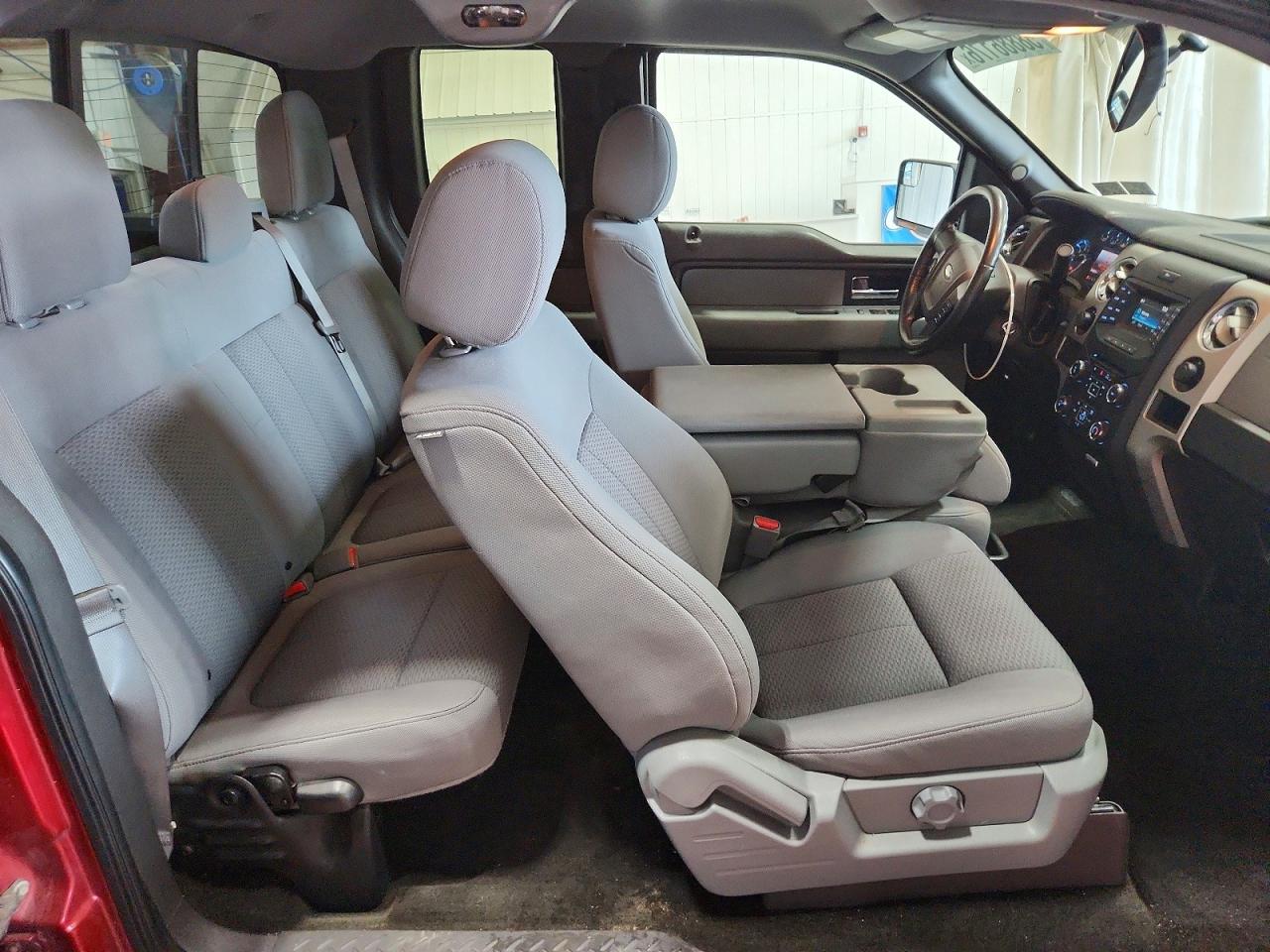 2014 Ford F150 Super Cab Красный vin: 1FTFX1EF0EKF52232