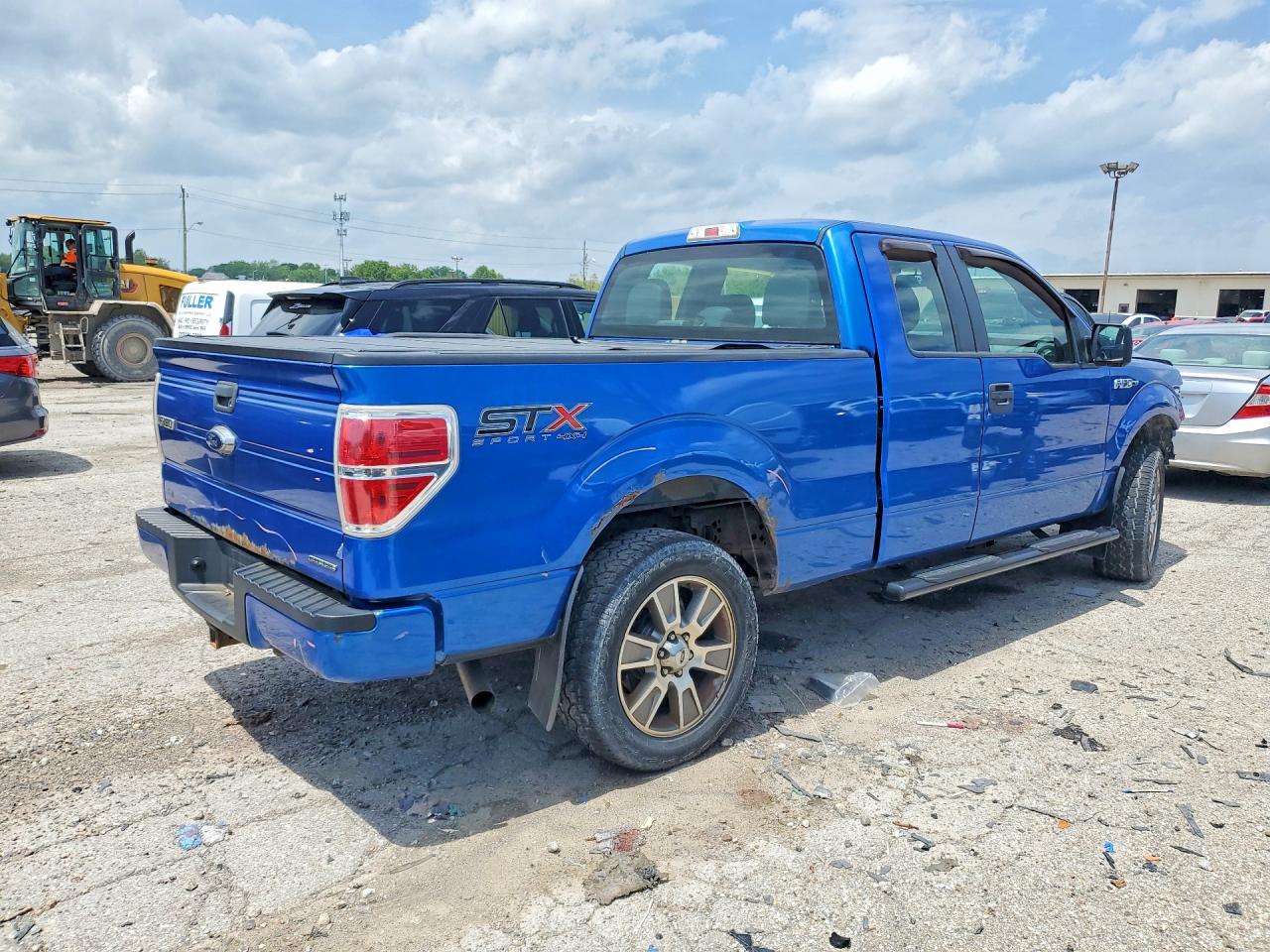 2014 Ford F150 Super Cab Blue vin: 1FTFX1EF0EKG39581