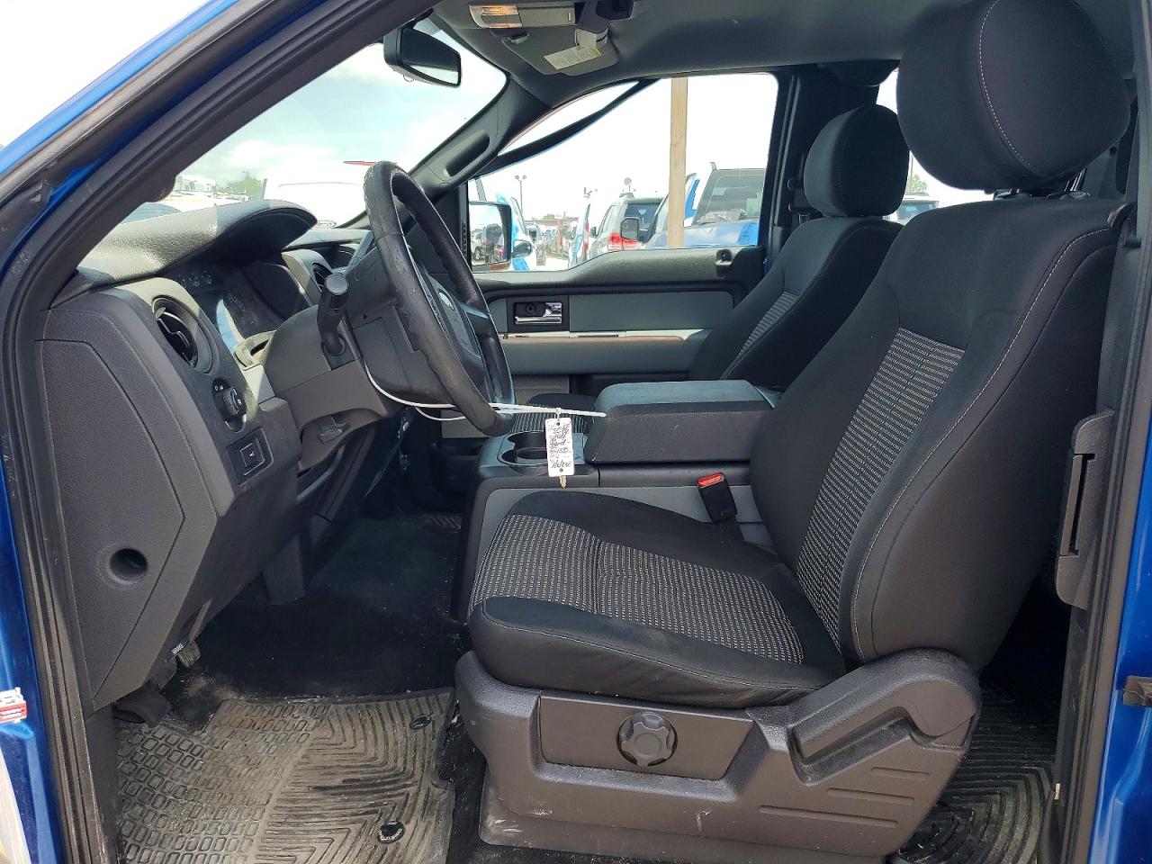 2014 Ford F150 Super Cab Blue vin: 1FTFX1EF0EKG39581