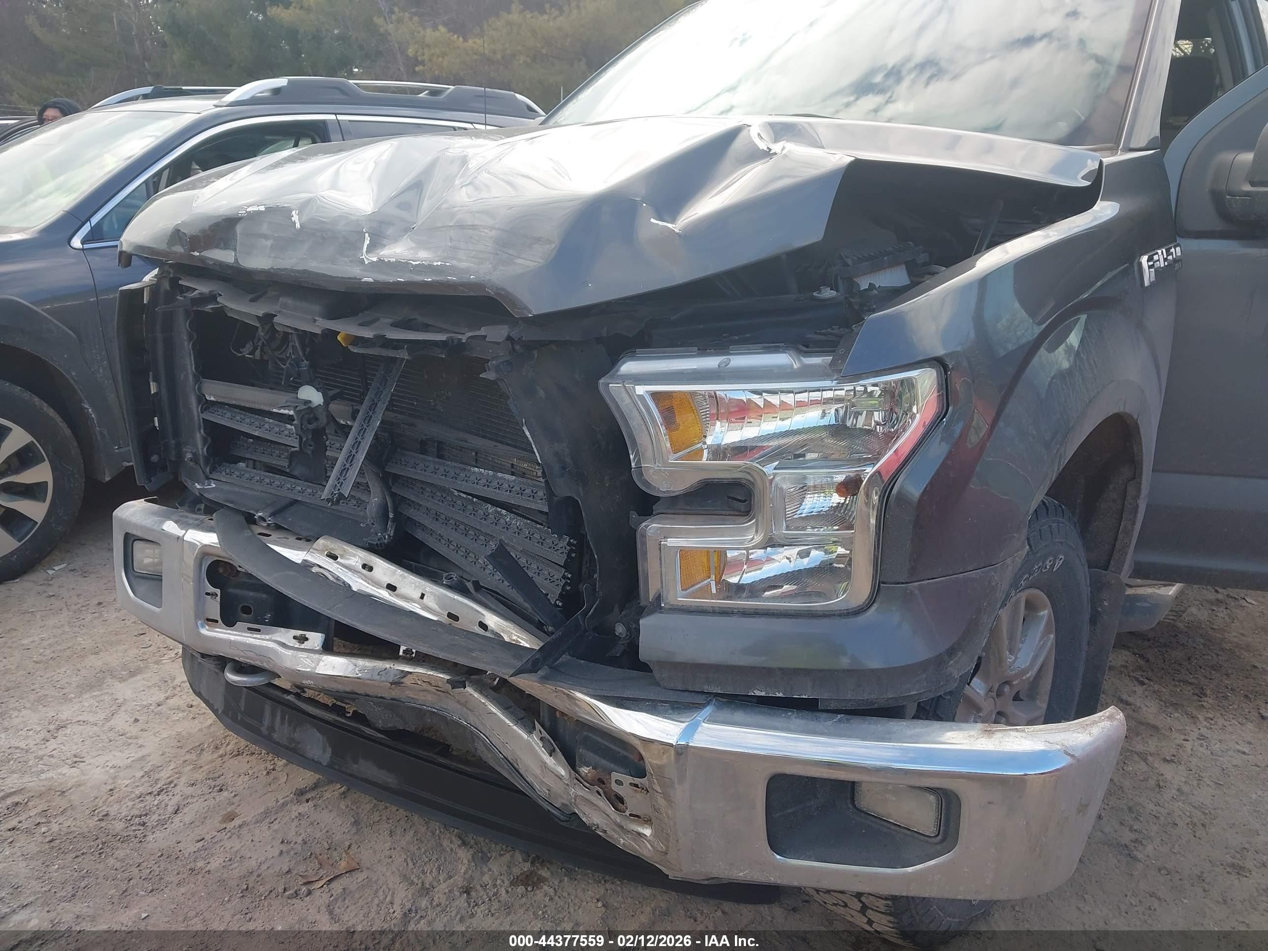 2015 Ford F-150 Xlt Light Blue vin: 1FTFX1EF0FFA39878