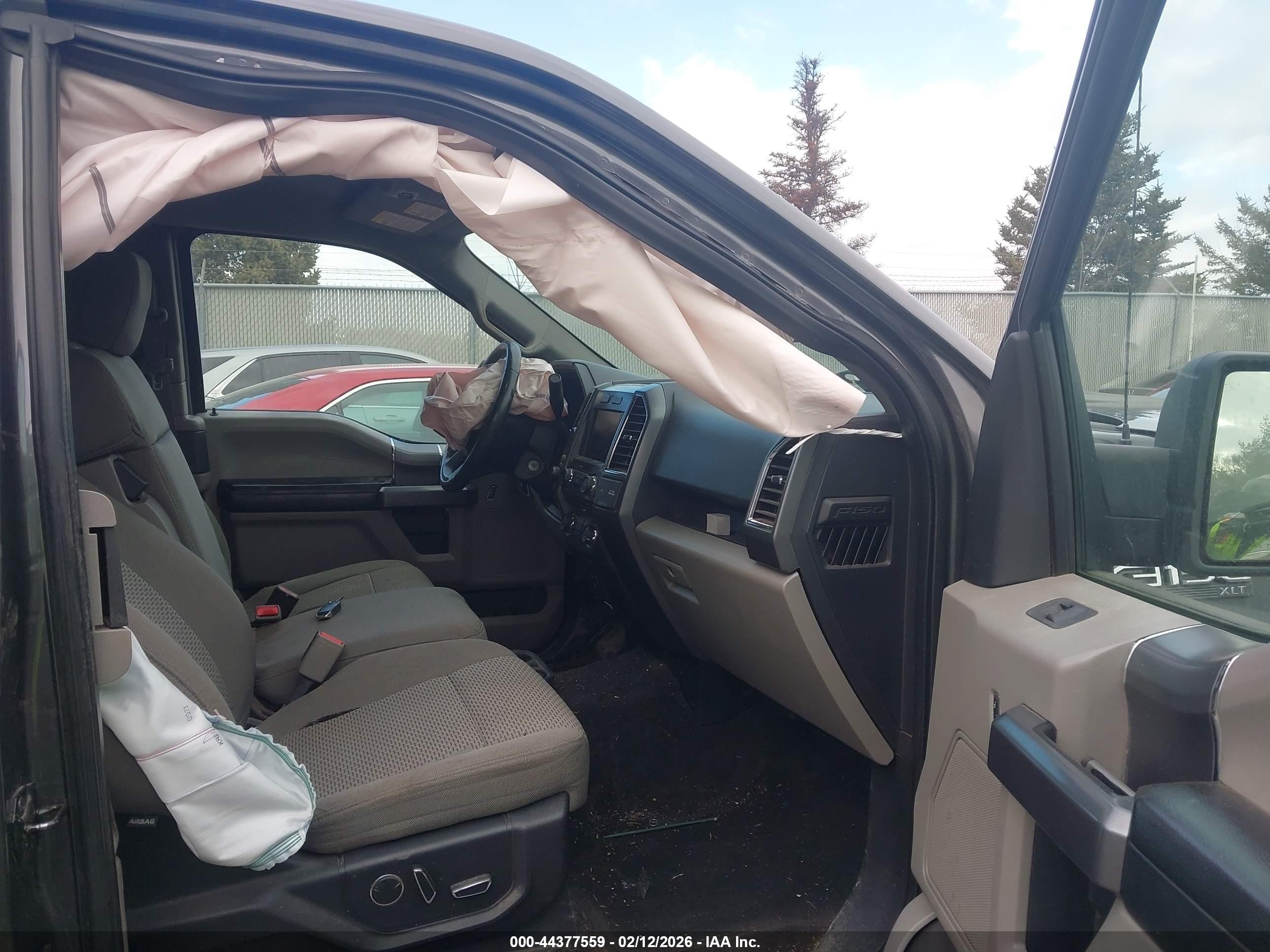 2015 Ford F-150 Xlt Light Blue vin: 1FTFX1EF0FFA39878