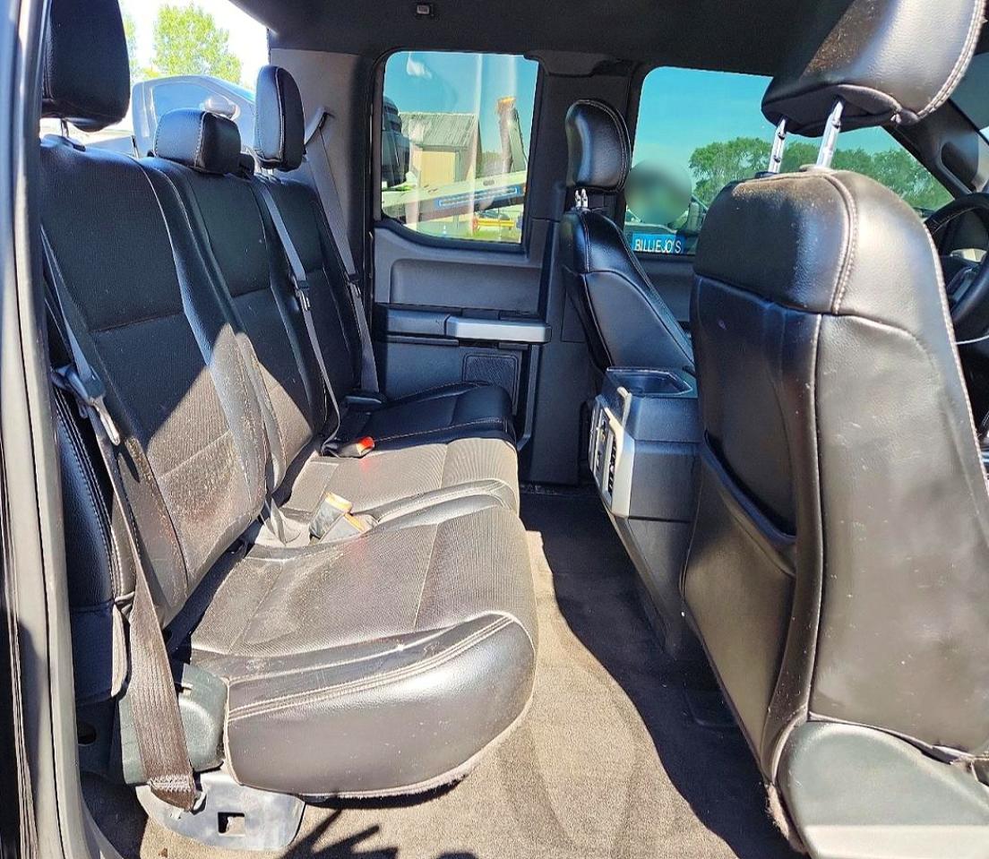 2015 Ford F150 Super Cab Черный vin: 1FTFX1EF0FFB24087