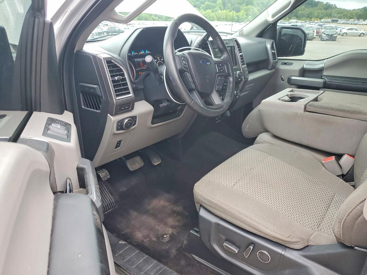 2015 Ford F150 Super Cab Silver vin: 1FTFX1EF0FFC04960