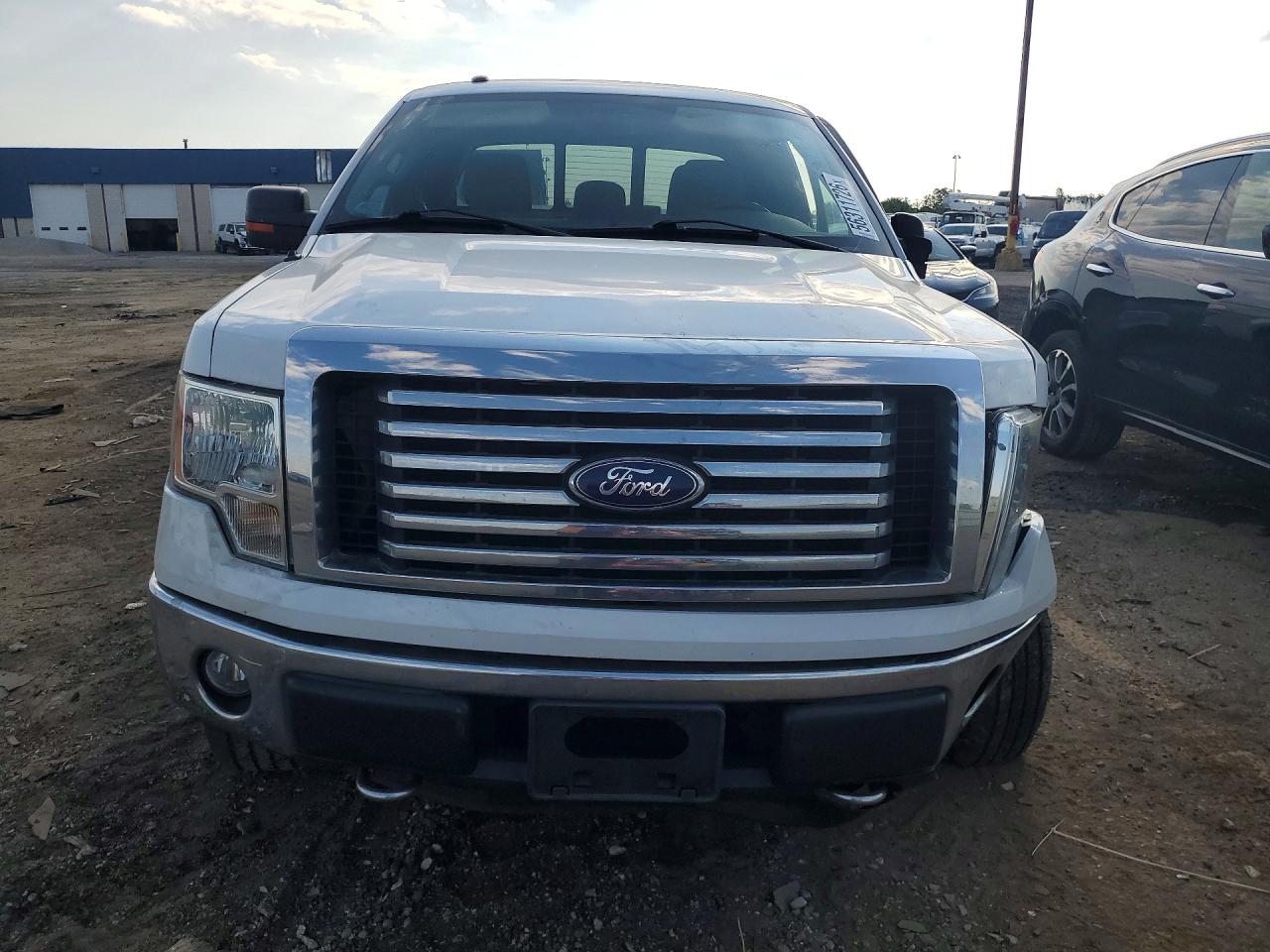 2011 Ford F150 Super Cab White vin: 1FTFX1EF1BFA38796