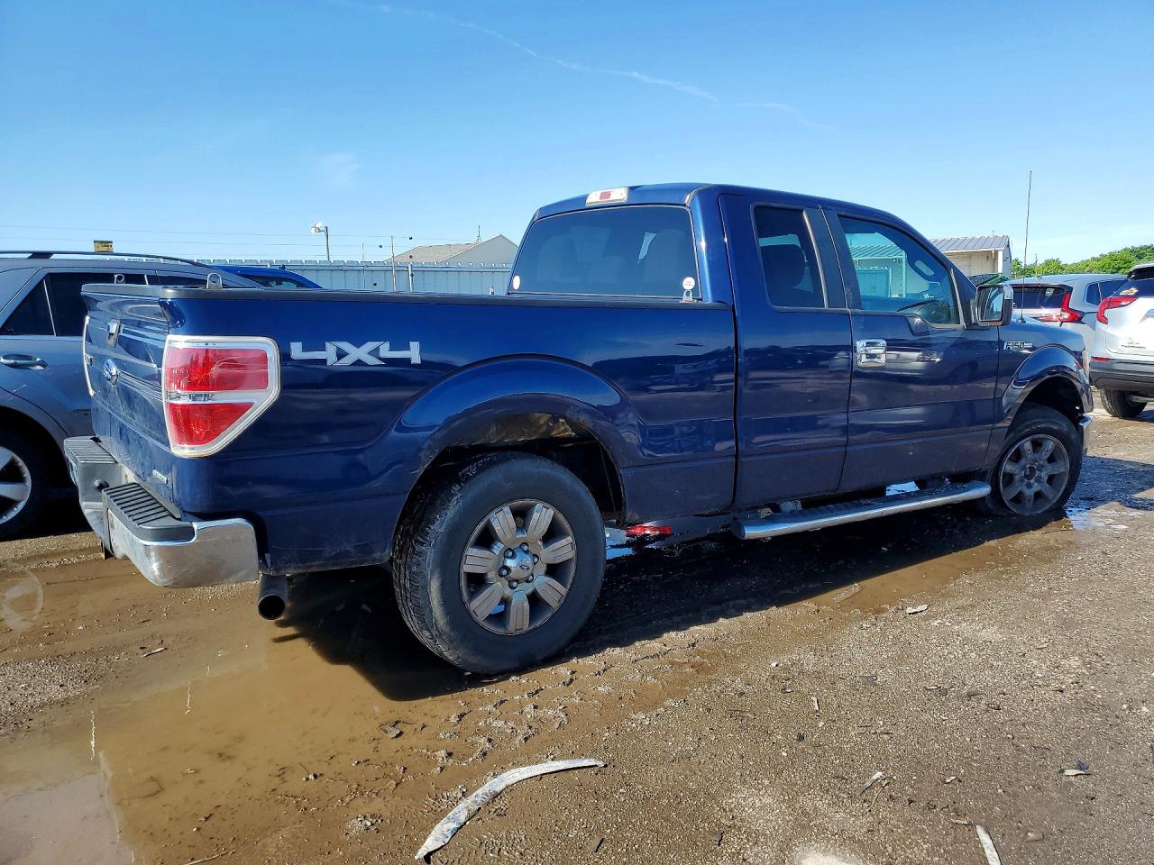 2011 Ford F150 Super Cab Синий vin: 1FTFX1EF1BFB31978