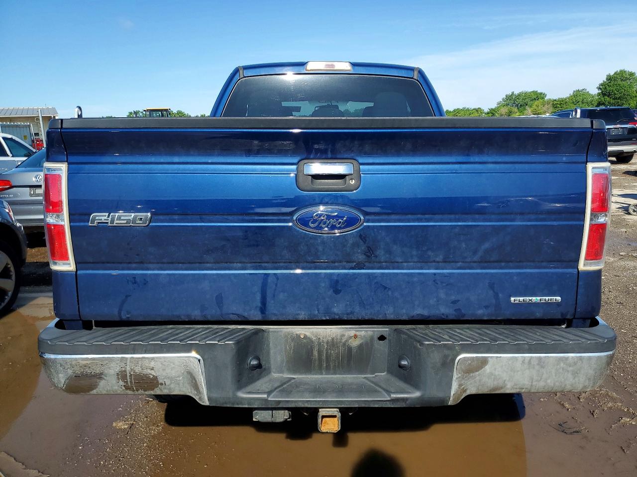 2011 Ford F150 Super Cab Синий vin: 1FTFX1EF1BFB31978