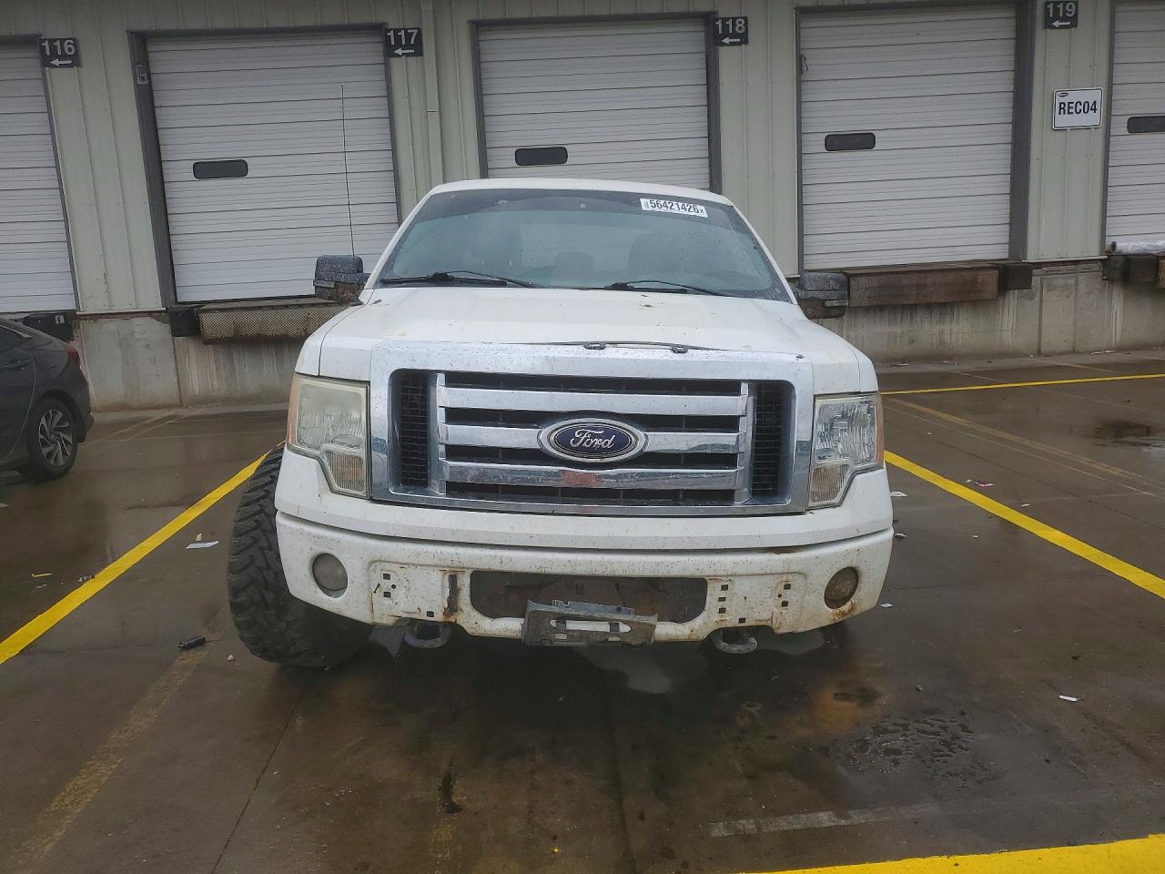 2011 Ford F150 Super Cab White vin: 1FTFX1EF1BKE21872