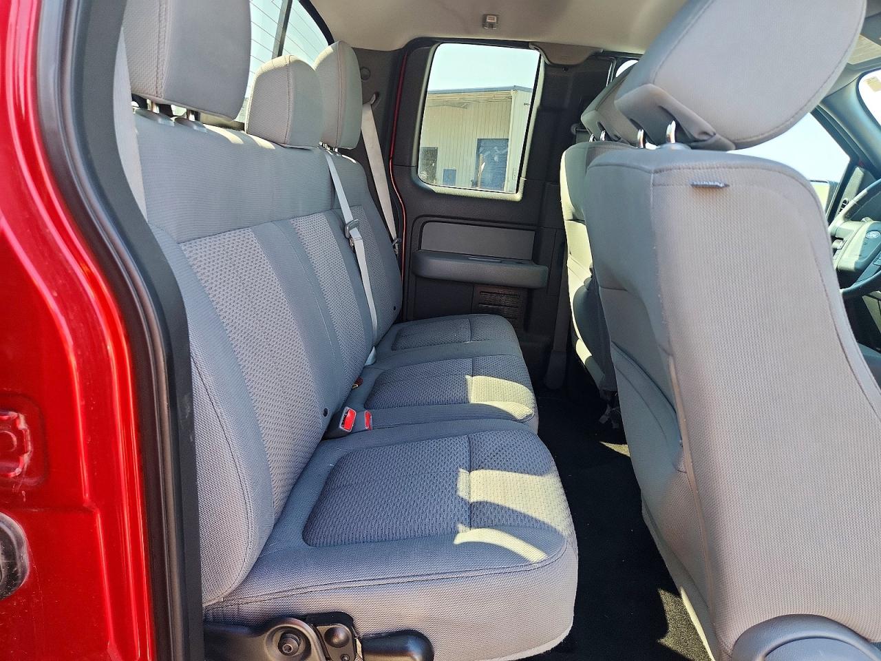 2012 Ford F150 Super Cab Red vin: 1FTFX1EF1CFA14399
