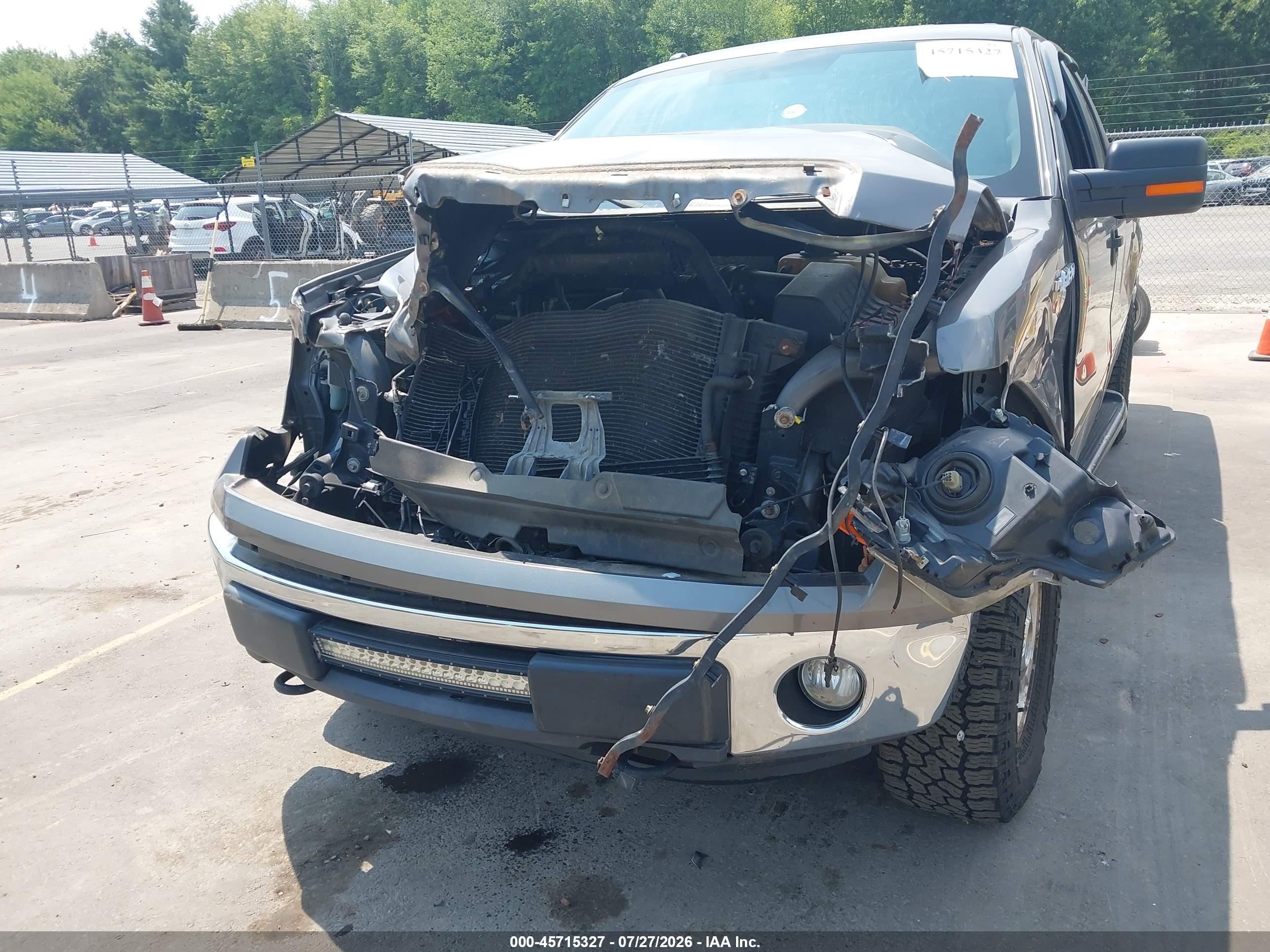 2012 Ford F-150 Xlt Silver vin: 1FTFX1EF1CFD08711