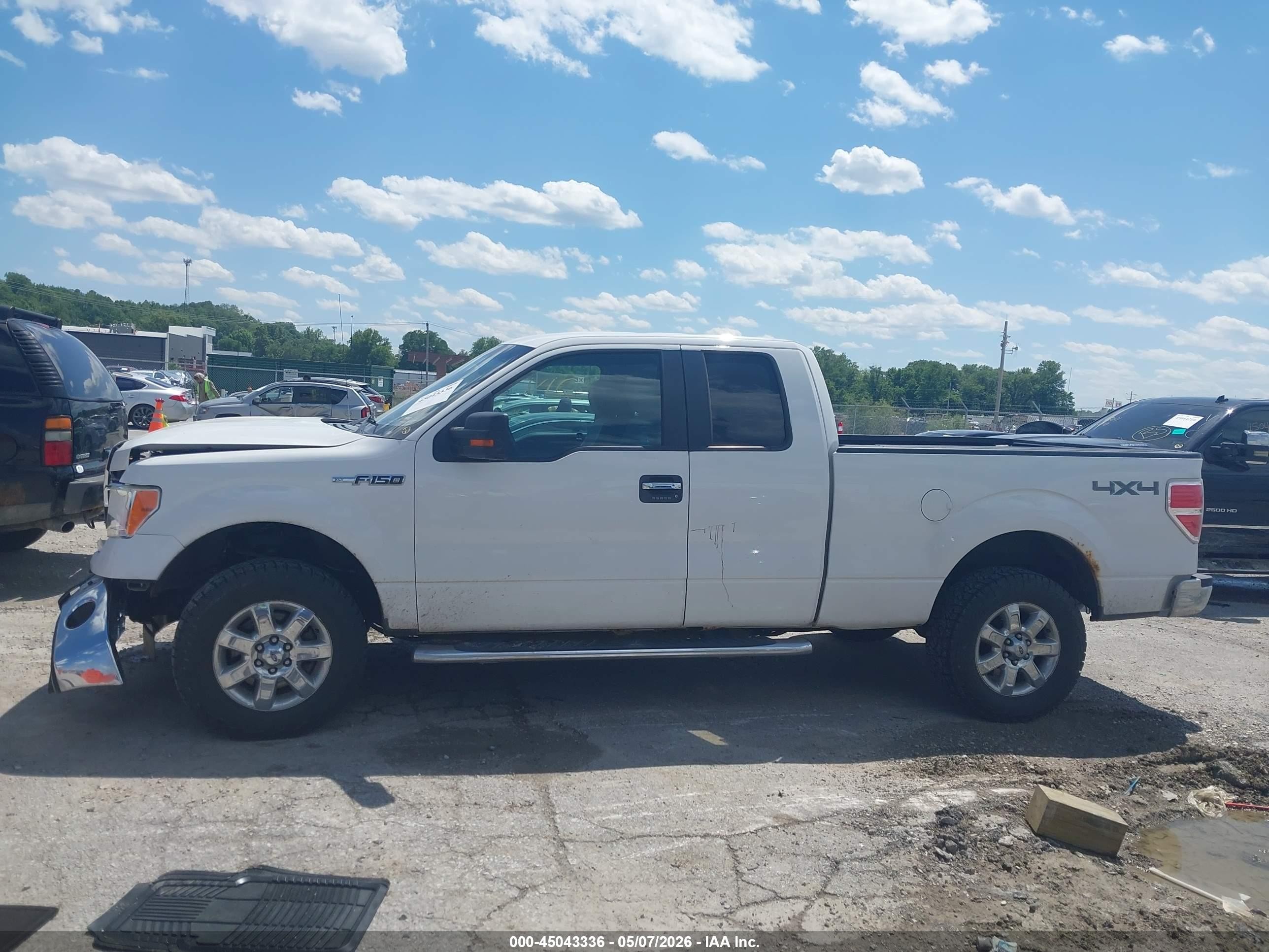 2013 Ford F-150 Xlt White vin: 1FTFX1EF1DFB08378
