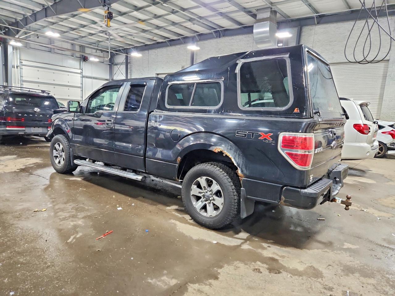 2013 Ford F150 Super Cab Black vin: 1FTFX1EF1DFD11173