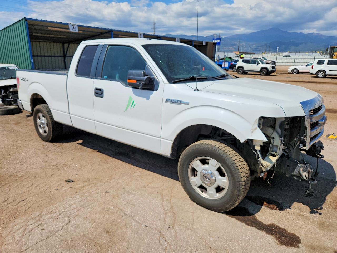 2013 Ford F150 Super Cab White vin: 1FTFX1EF1DFD68733