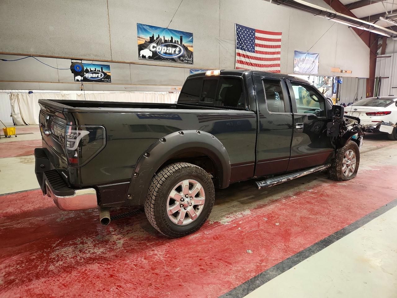 2013 Ford F150 Super Cab Black vin: 1FTFX1EF1DFD98427