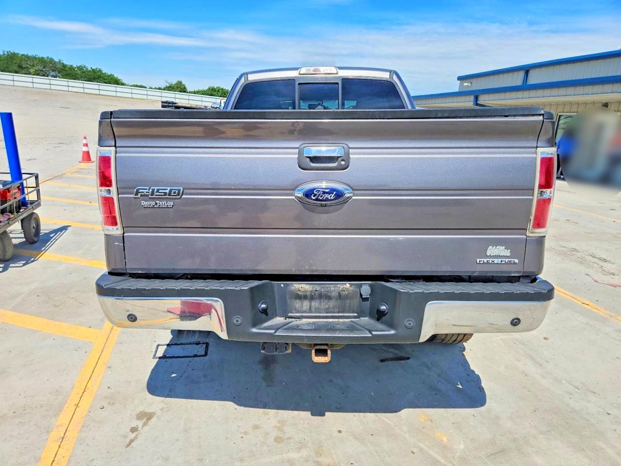 2013 Ford F150 Super Cab Серебряный vin: 1FTFX1EF1DKG02845