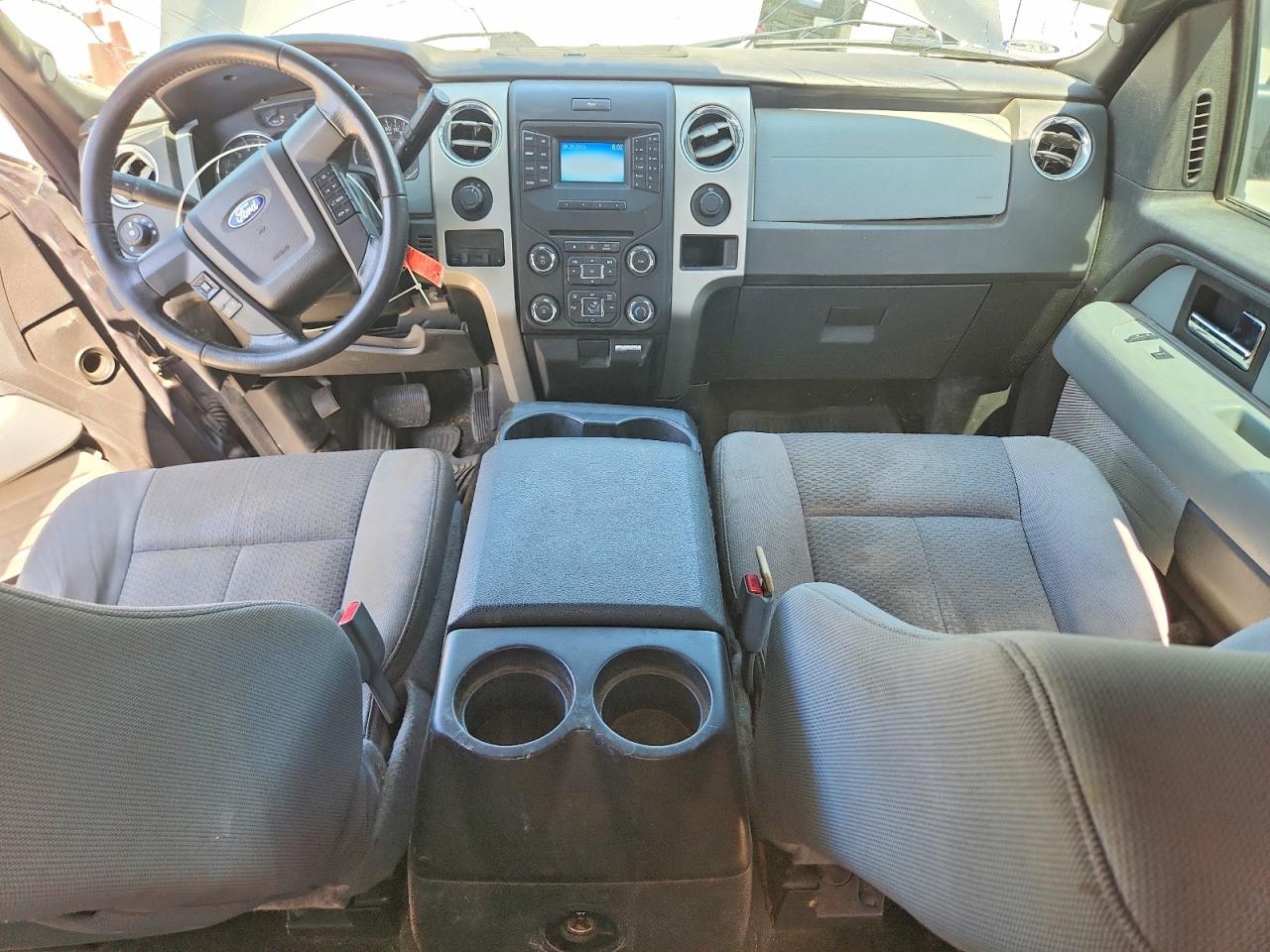 2013 Ford F150 Super Cab Серебряный vin: 1FTFX1EF1DKG02845